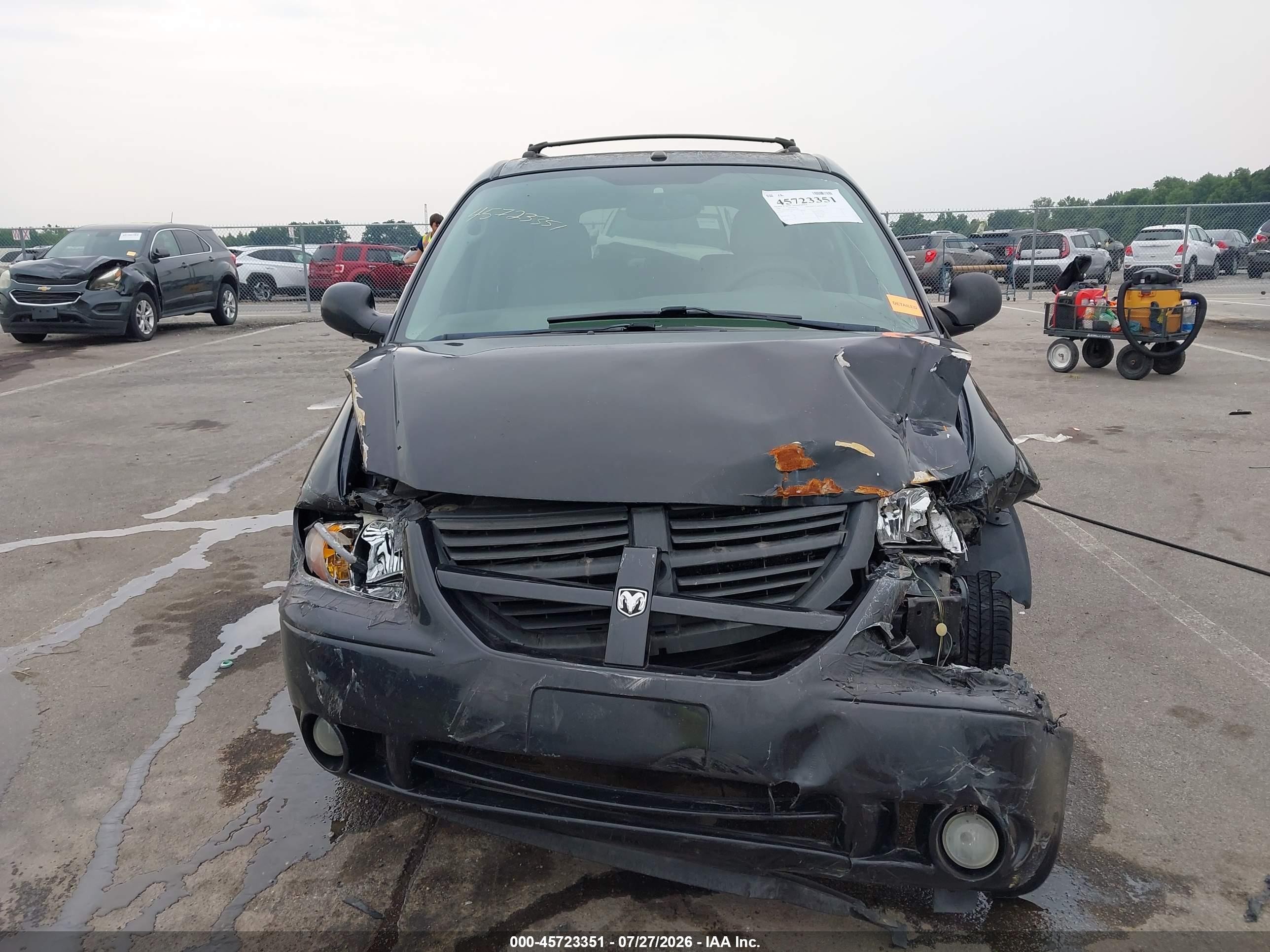 2007 Dodge Grand Caravan Sxt Black vin: 2D4GP44LX7R301481