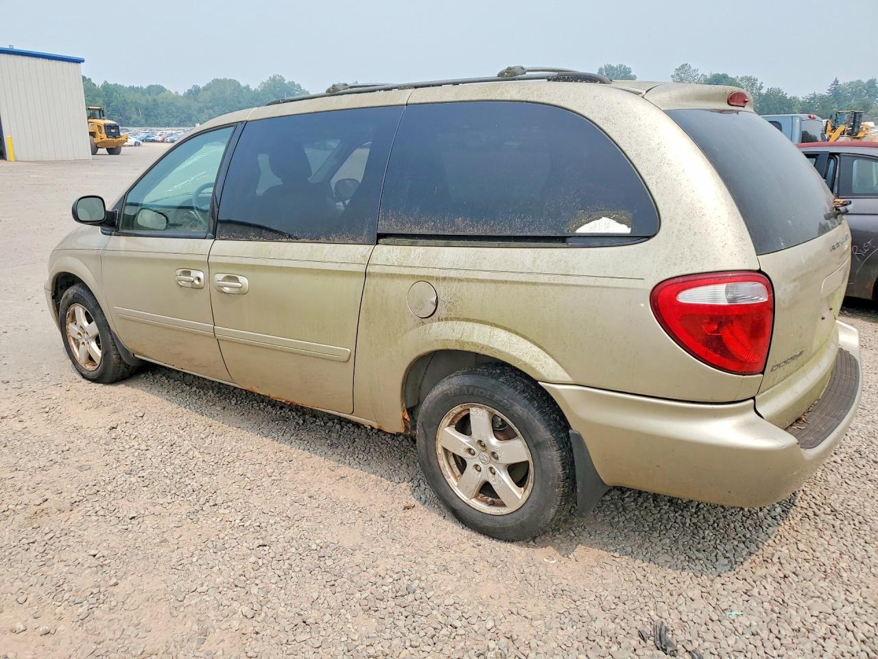 2007 Dodge Grand Caravan Sxt Gold vin: 2D4GP44LX7R355539