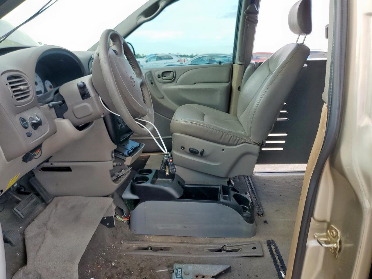 2003 Dodge Grand Caravan Es Tan vin: 2D4GP54L63R123438