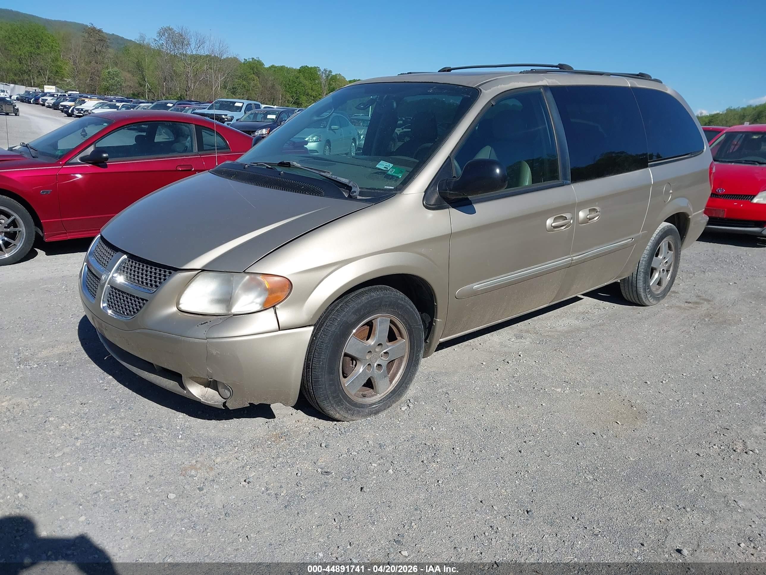 2003 Dodge Grand Caravan Es Gold vin: 2D4GP54L93R384580