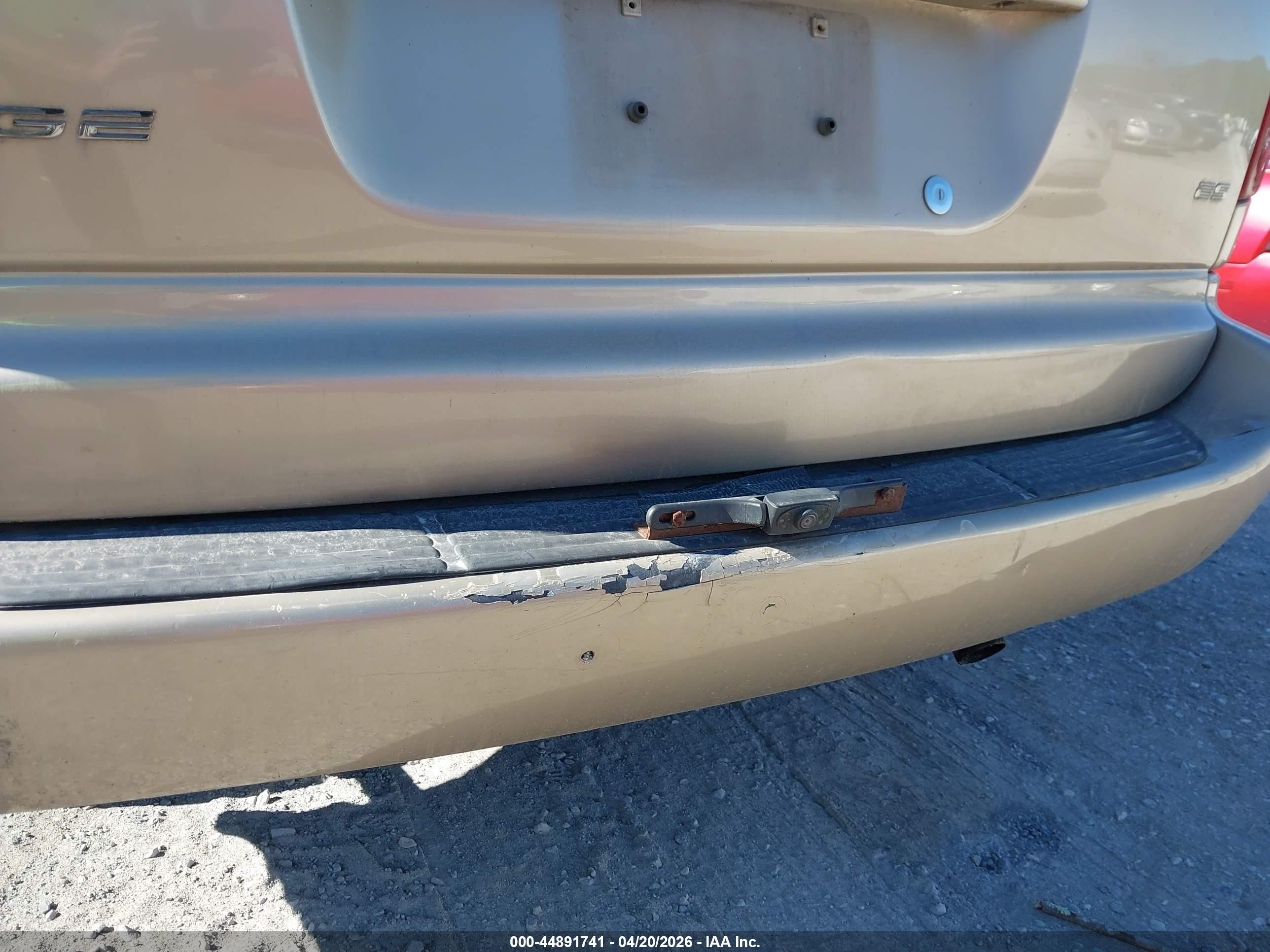 2003 Dodge Grand Caravan Es Gold vin: 2D4GP54L93R384580