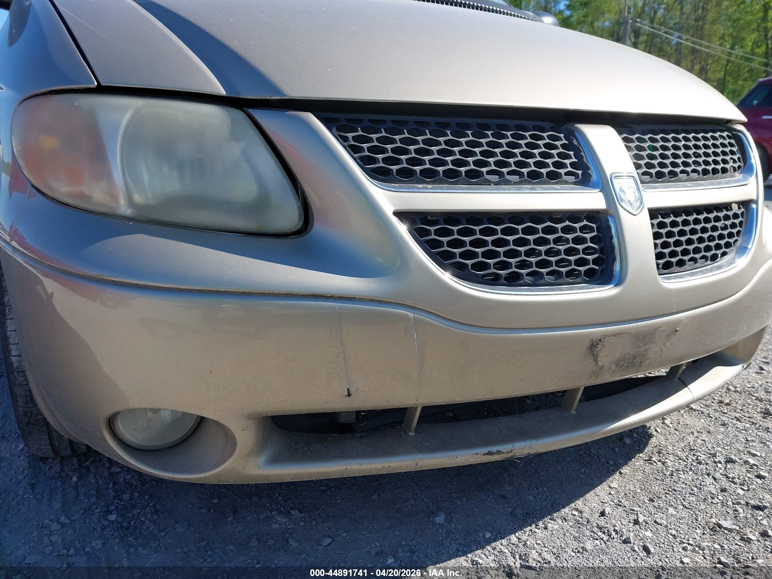2003 Dodge Grand Caravan Es Gold vin: 2D4GP54L93R384580