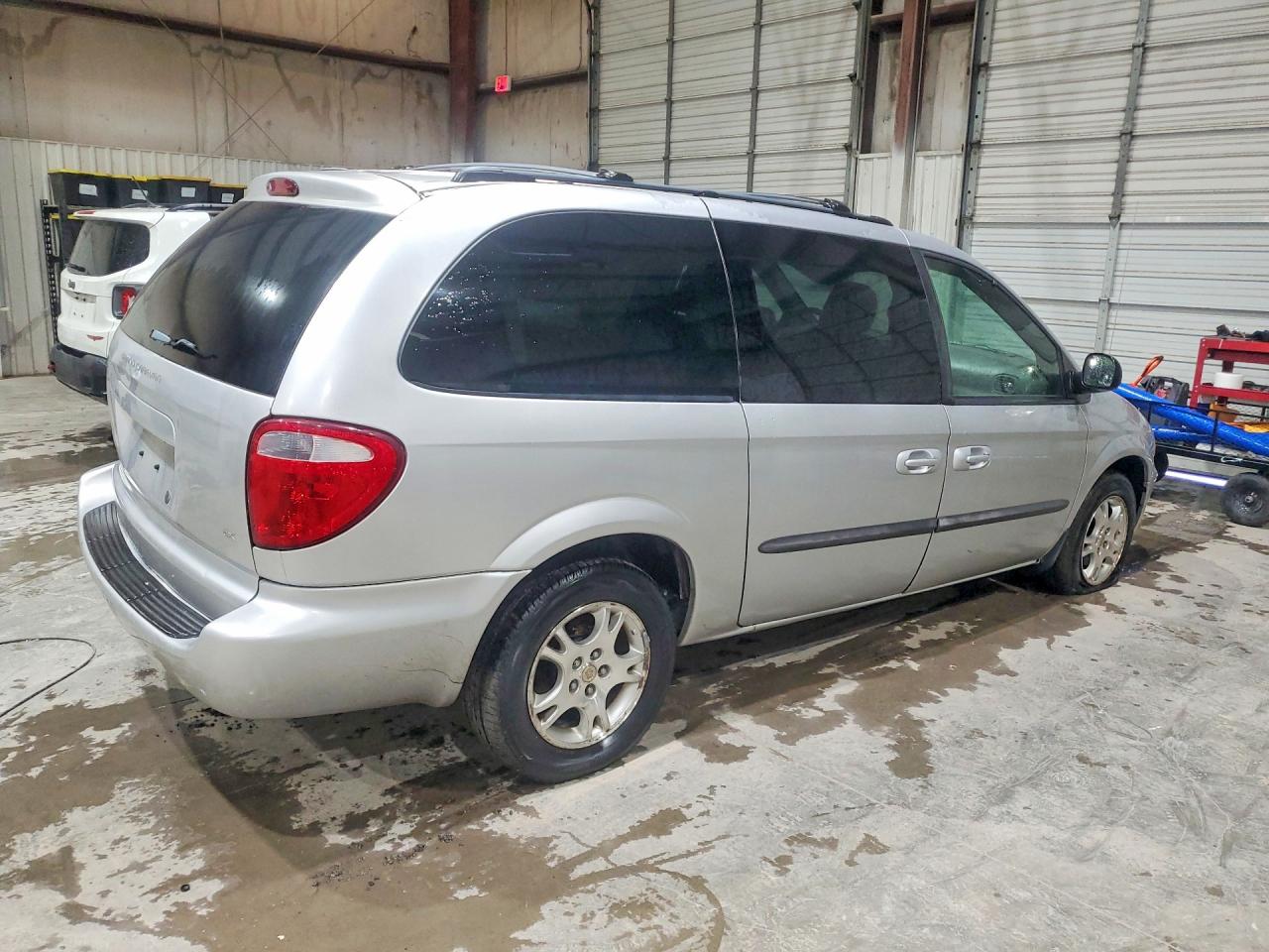 2003 Dodge Grand Caravan Ex Silver vin: 2D4GP74L33R151208