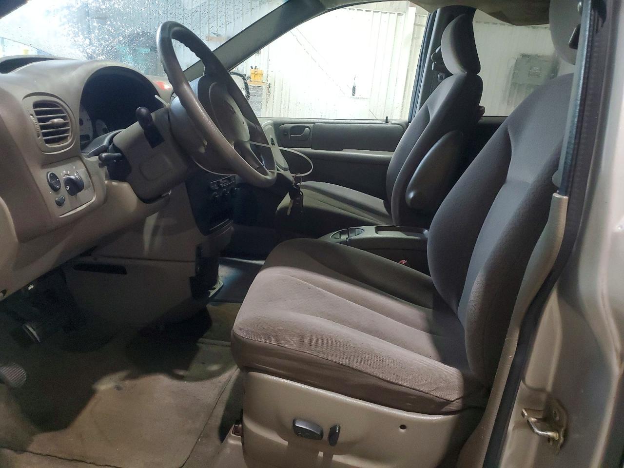 2003 Dodge Grand Caravan Ex Silver vin: 2D4GP74L33R151208