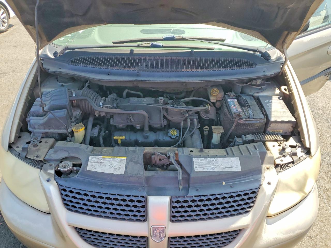 2003 Dodge Grand Caravan Ex Tan vin: 2D4GP74L63R189810