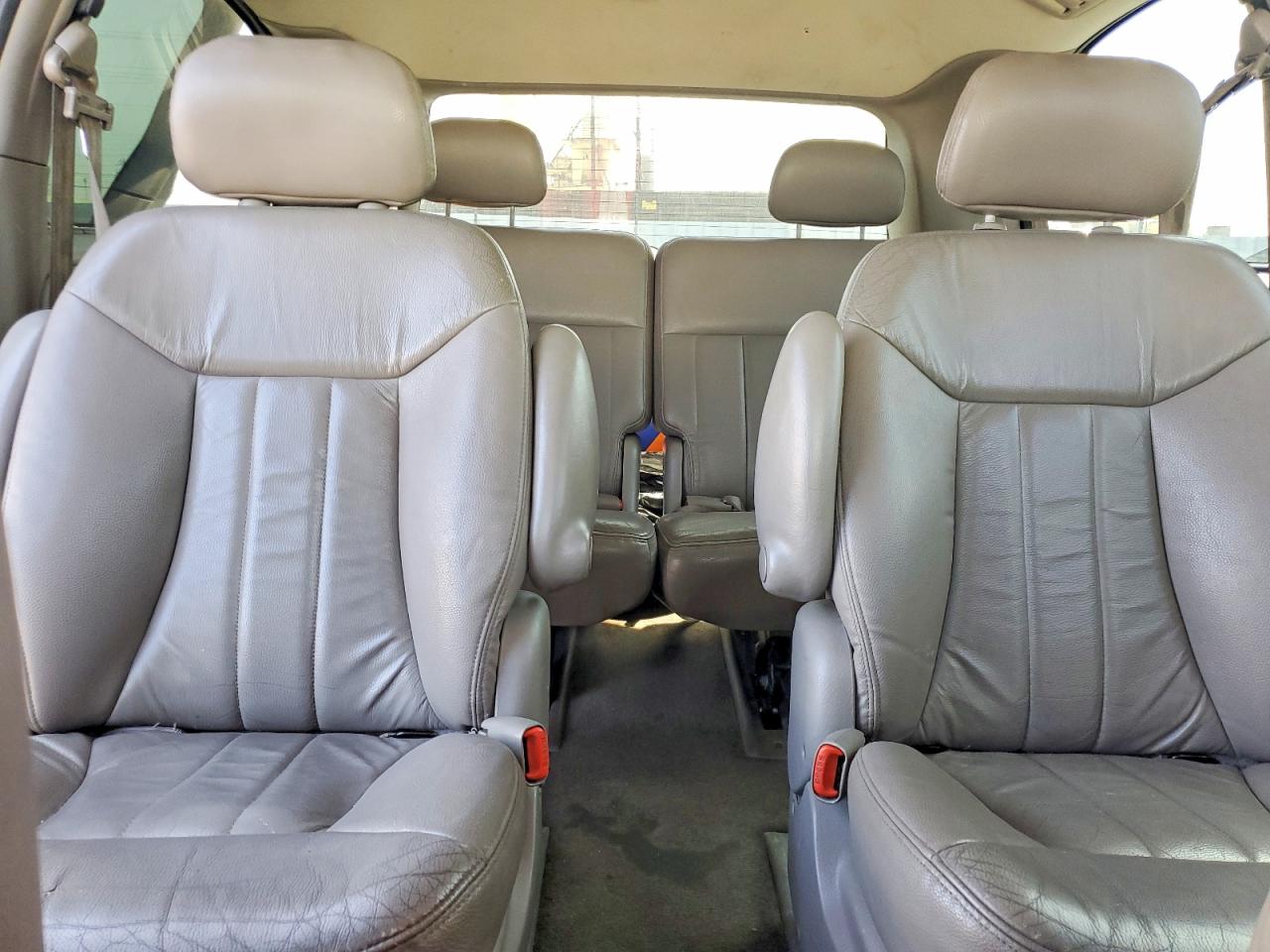 2003 Dodge Grand Caravan Ex Tan vin: 2D4GP74L63R189810