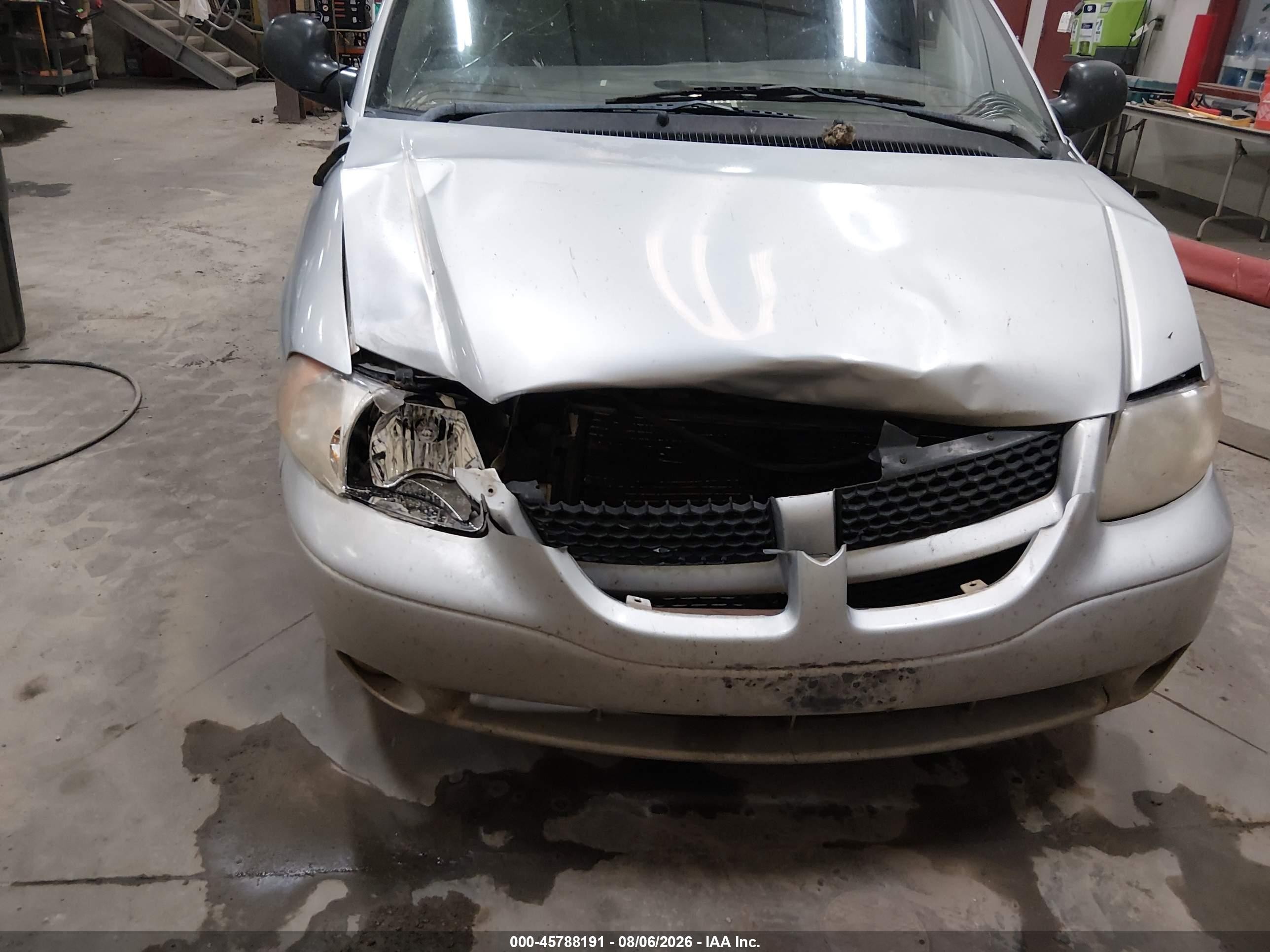 2003 Dodge Grand Caravan Sport Gray vin: 2D4GT44L13R199638