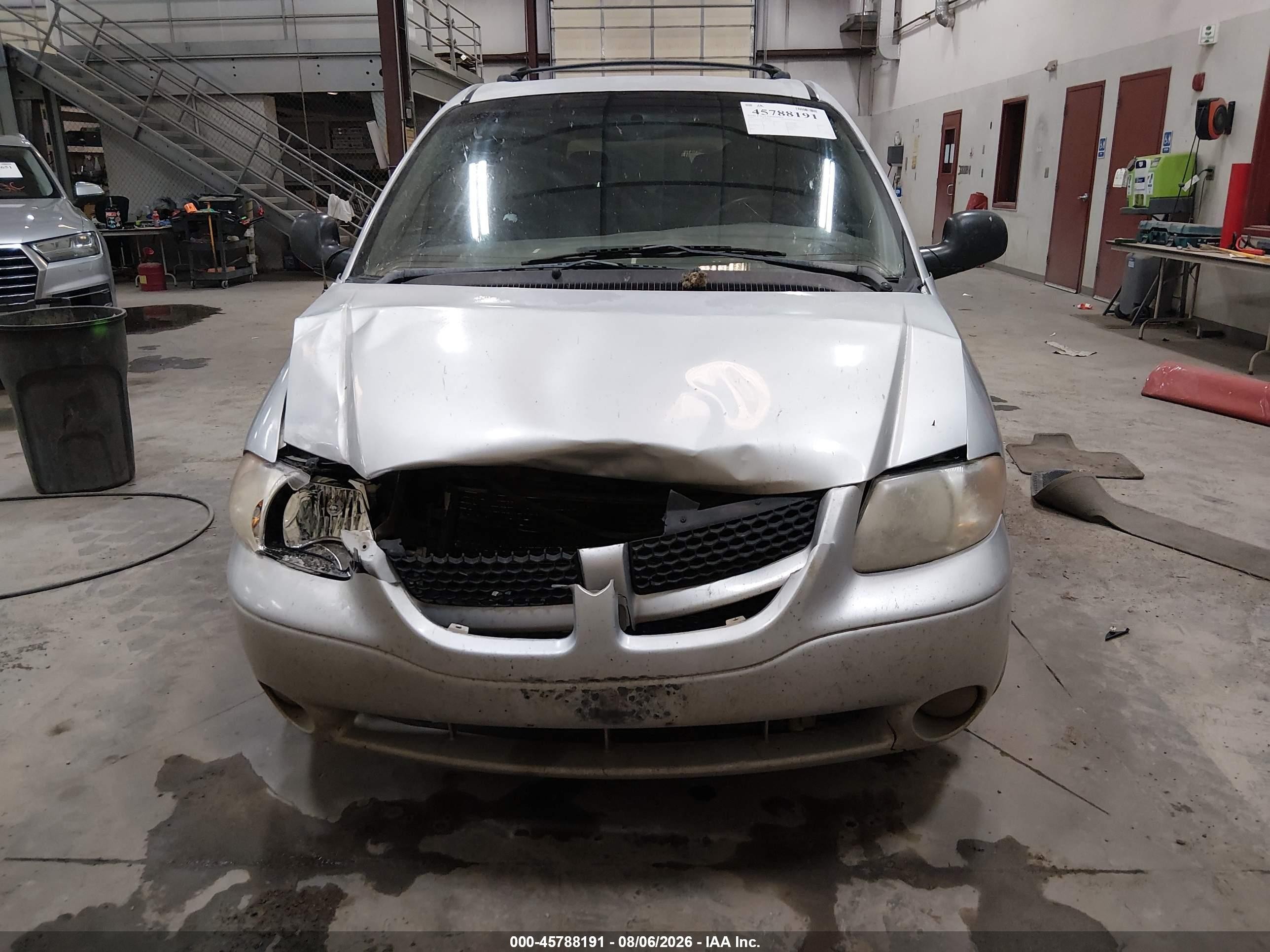 2003 Dodge Grand Caravan Sport Gray vin: 2D4GT44L13R199638
