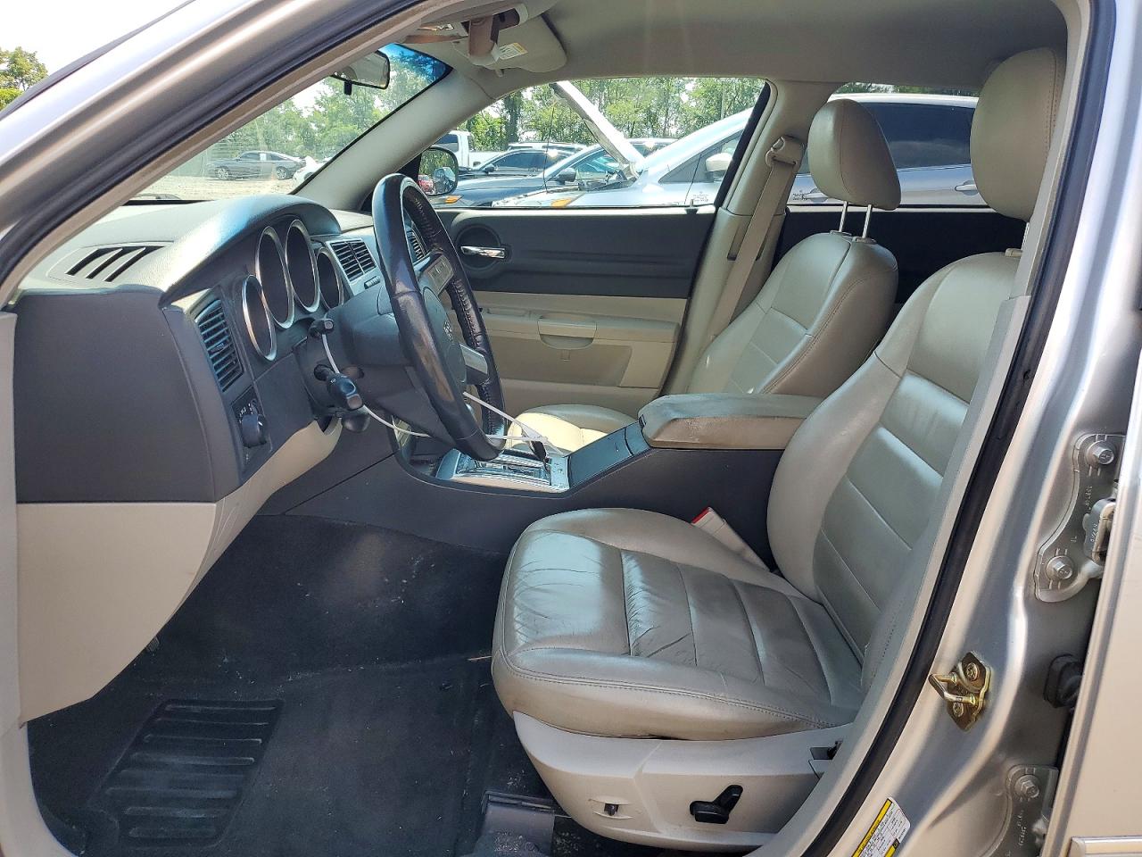 2006 Dodge Magnum R/t Silver vin: 2D4GV57266H292491