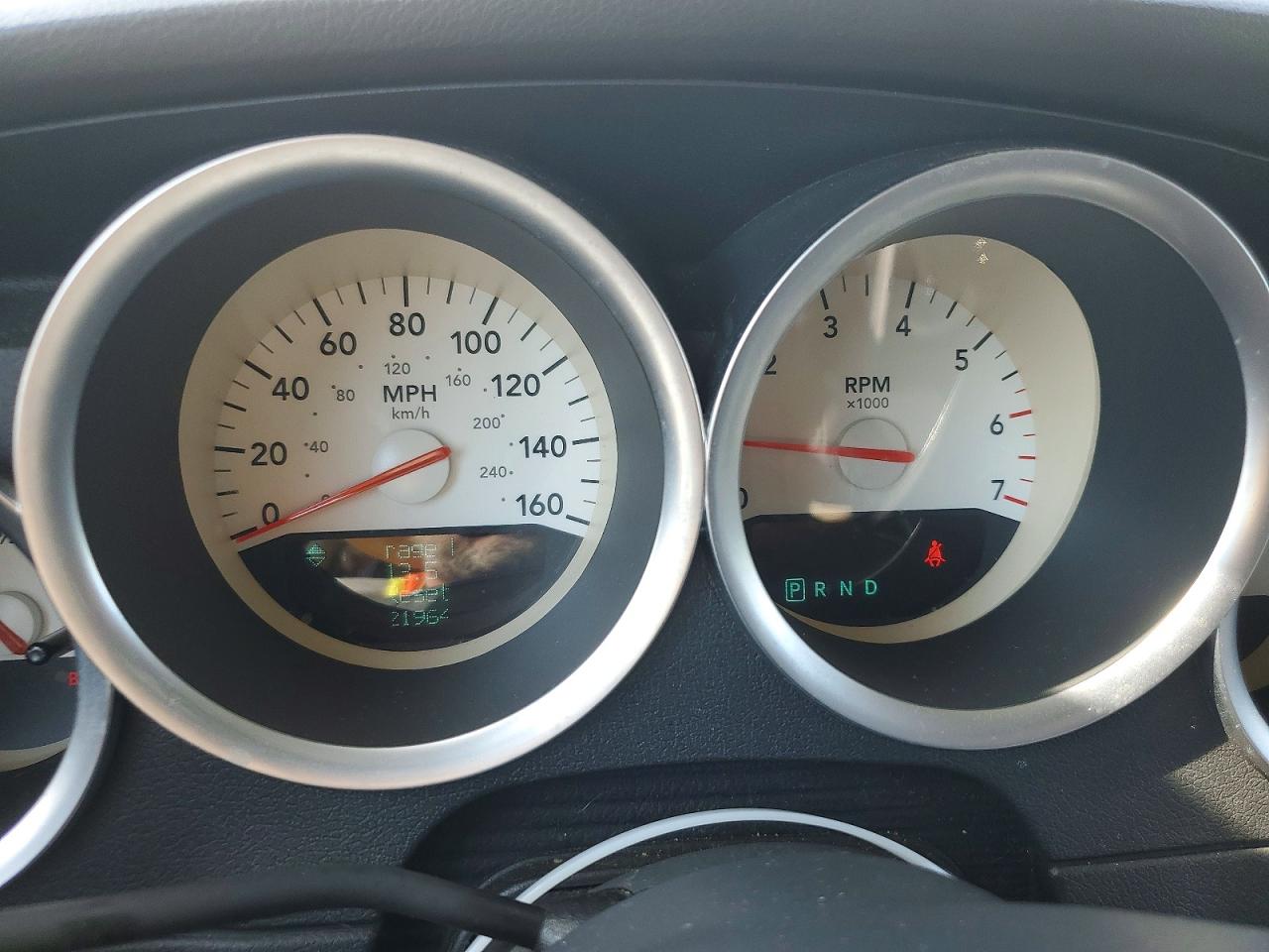 2006 Dodge Magnum R/t White vin: 2D4GV57286H516683
