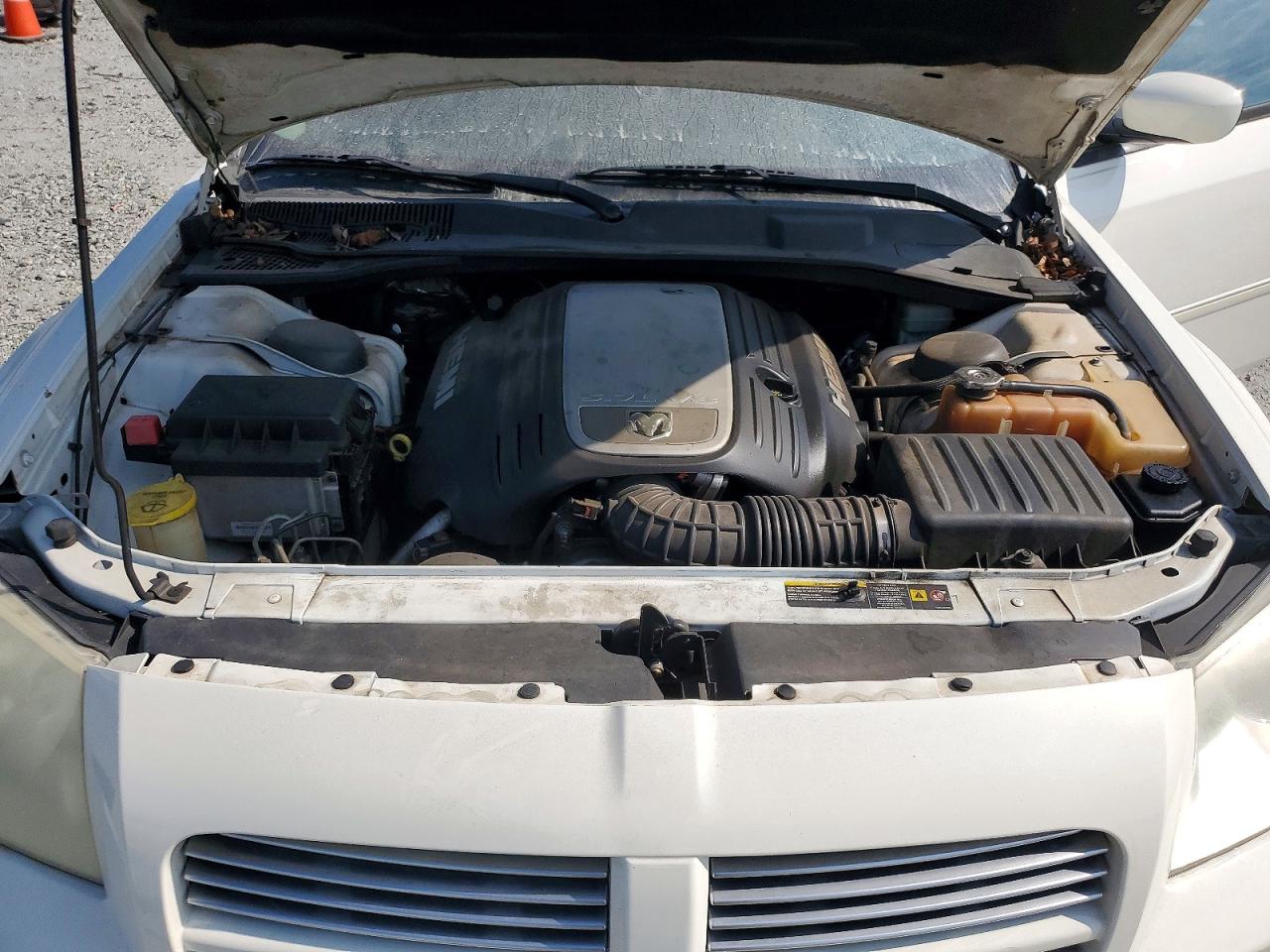 2006 Dodge Magnum R/t White vin: 2D4GV57286H516683