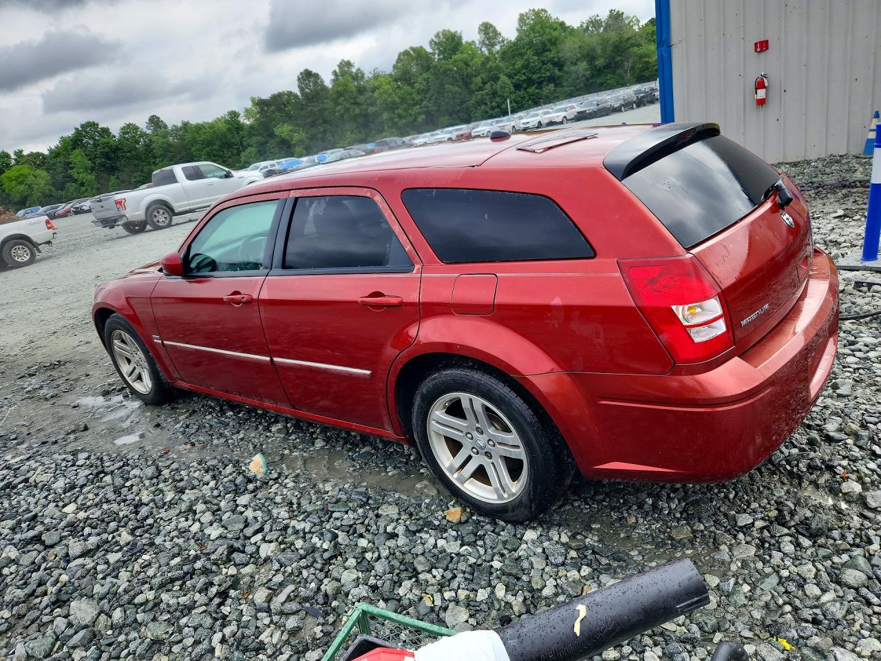 2005 Dodge Magnum R Red vin: 2D4GV58245H624487
