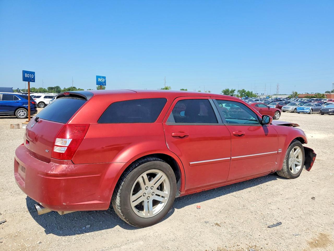 2005 Dodge Magnum R/t Red vin: 2D4GV582X5H654416