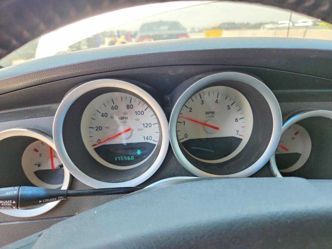 2006 Dodge Magnum Sxt Silver vin: 2D4GZ47VX6H431403
