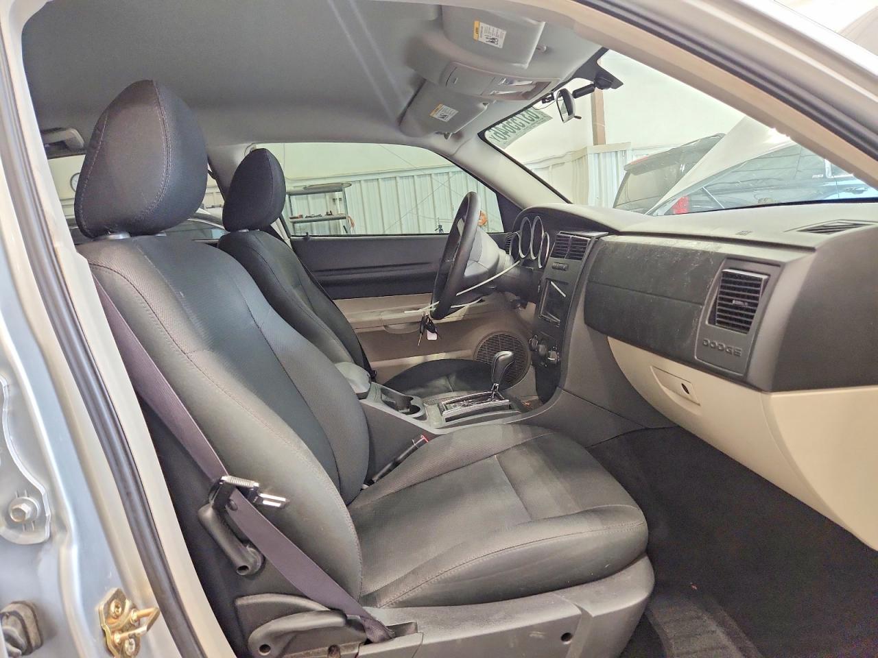 2005 Dodge Magnum Sxt Silver vin: 2D4GZ48V45H582069