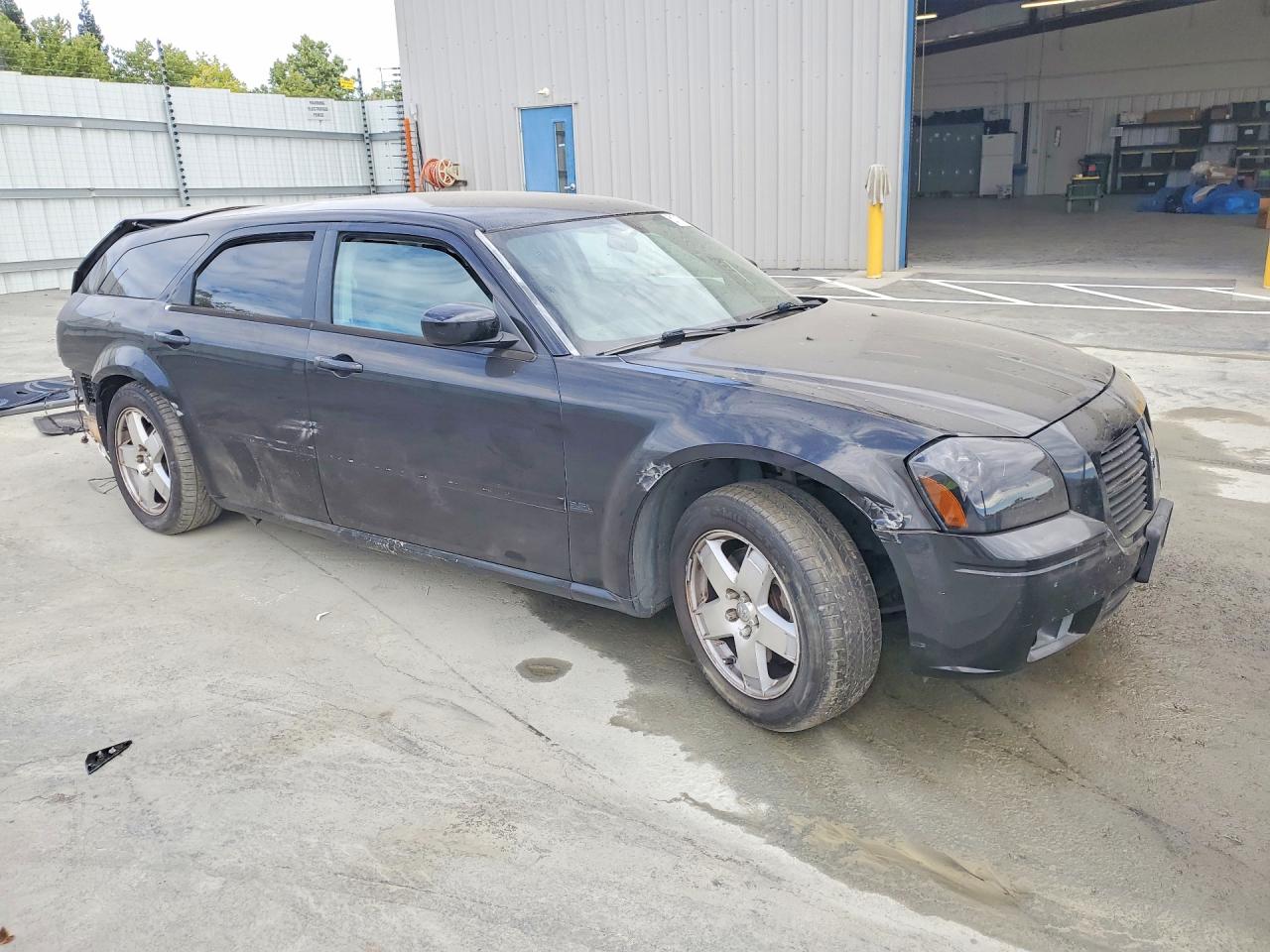 2005 Dodge Magnum Sxt Black vin: 2D4GZ48V55H688689