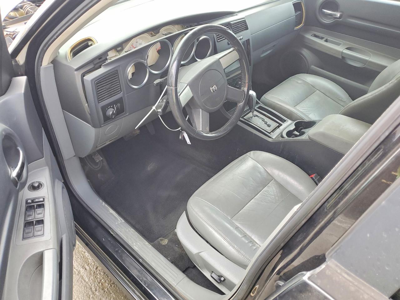 2005 Dodge Magnum Sxt Black vin: 2D4GZ48V55H688689