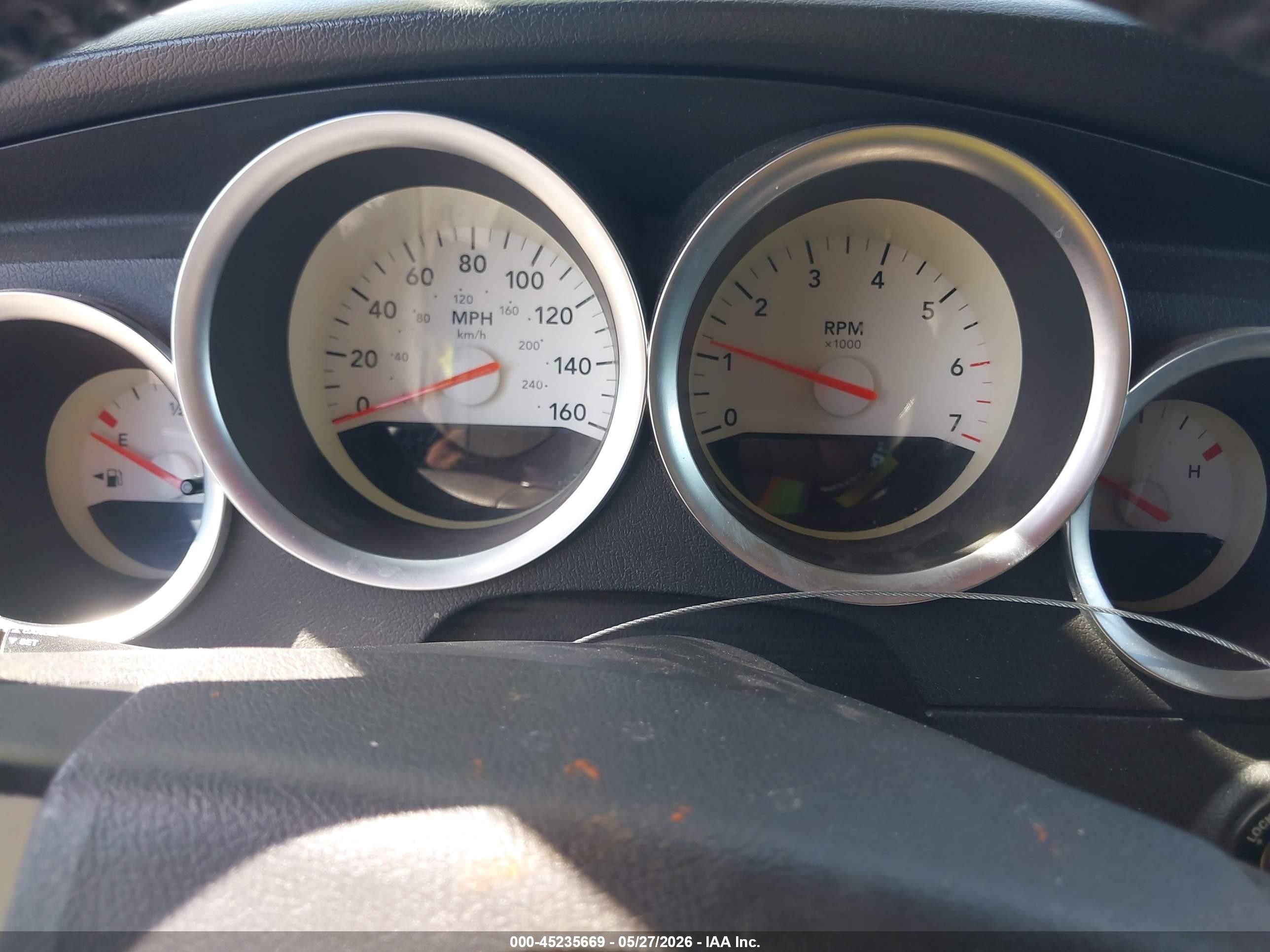 2005 Dodge Magnum Rt White vin: 2D4GZ58285H551127