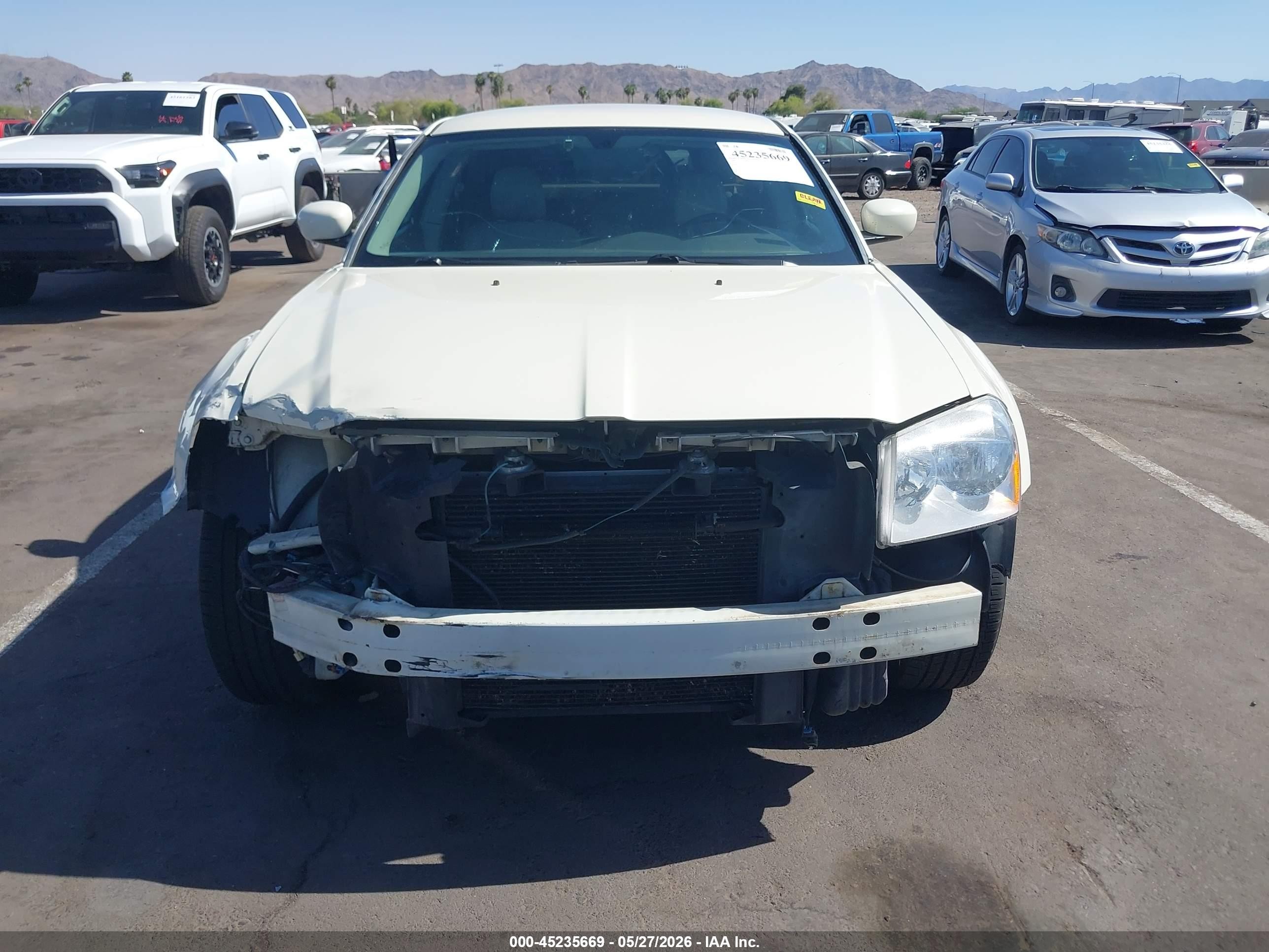 2005 Dodge Magnum Rt White vin: 2D4GZ58285H551127
