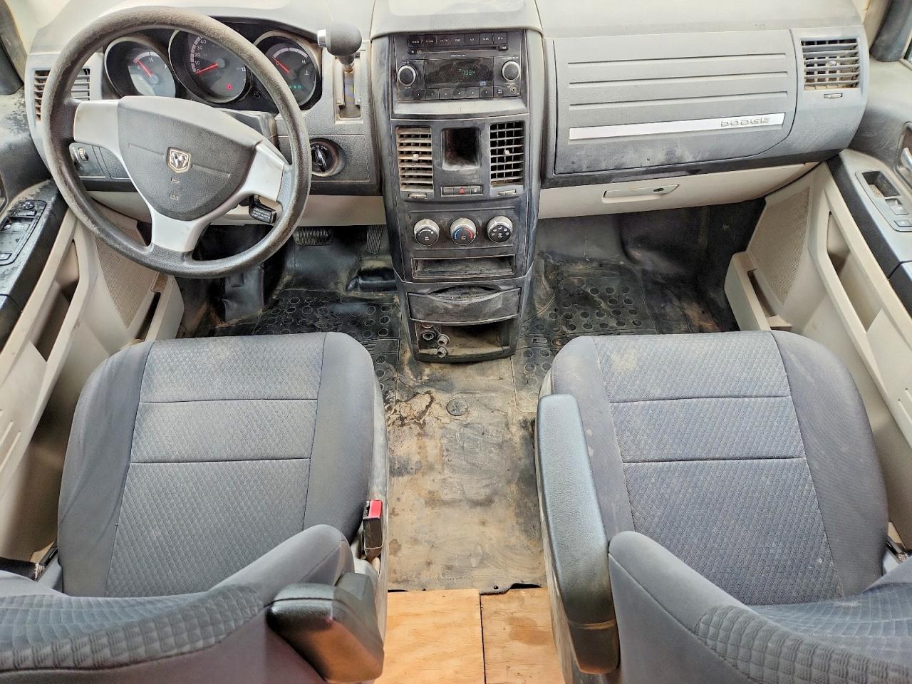 2010 Dodge Grand Caravan C Purple vin: 2D4RN1AE9AR348821
