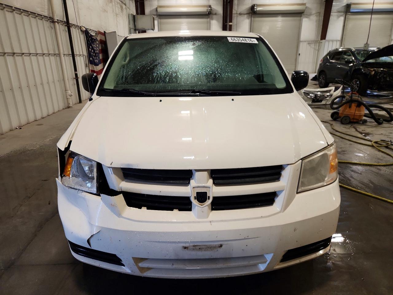 2010 Dodge Grand Caravan C/v White vin: 2D4RN1AEXAR348813