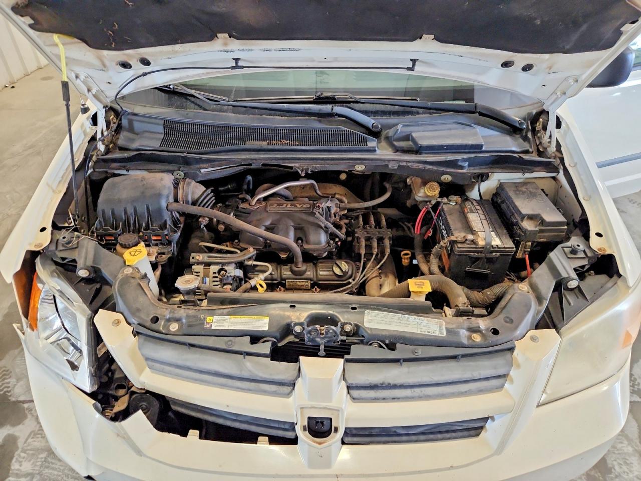 2010 Dodge Grand Caravan C/v White vin: 2D4RN1AEXAR348813