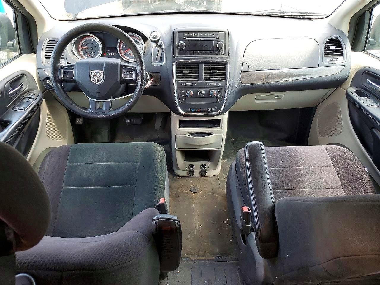 2011 Dodge Caravan Black vin: 2D4RN1AG2BR740087