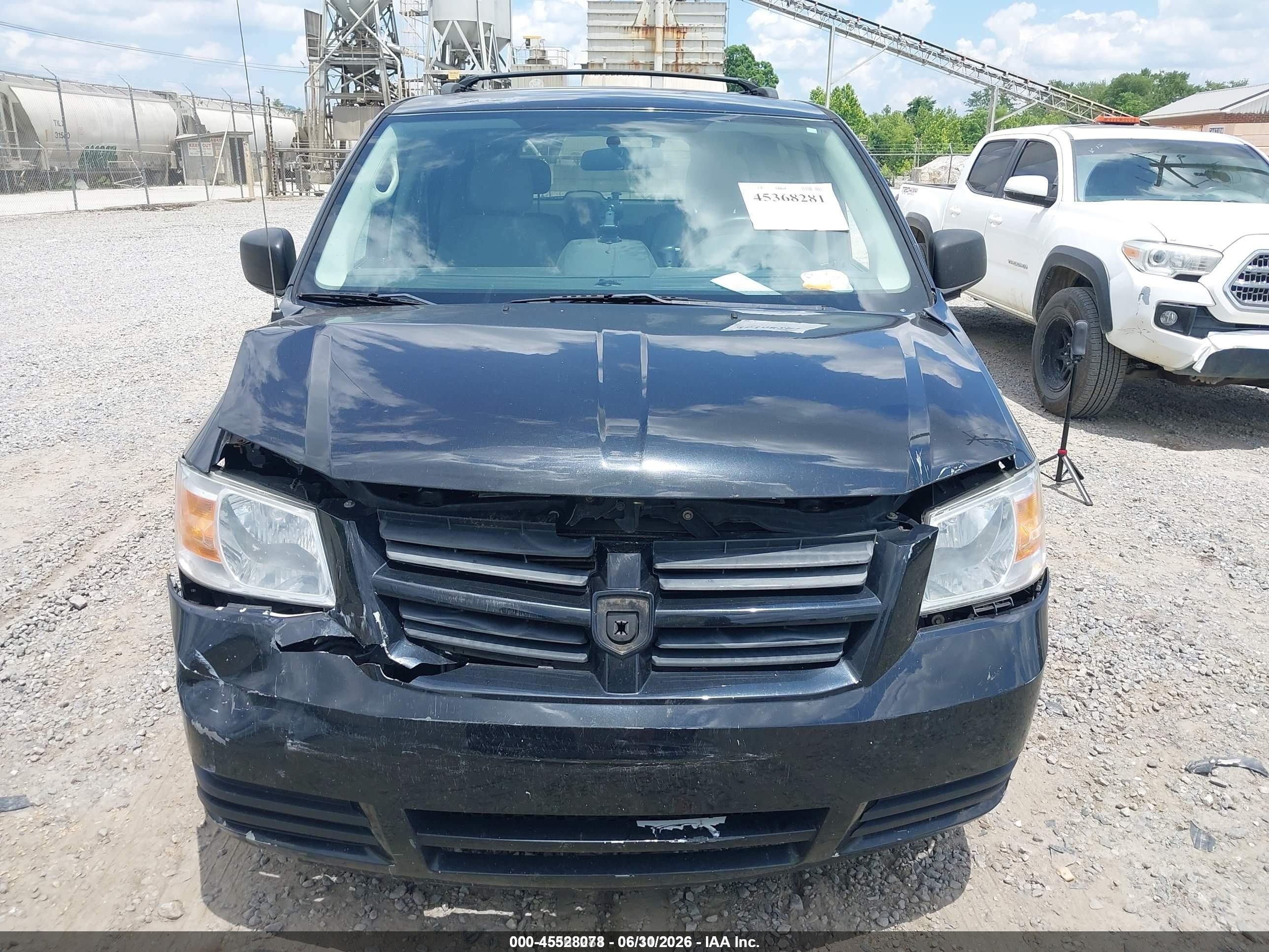 2010 Dodge Grand Caravan Hero Black vin: 2D4RN3D11AR447945