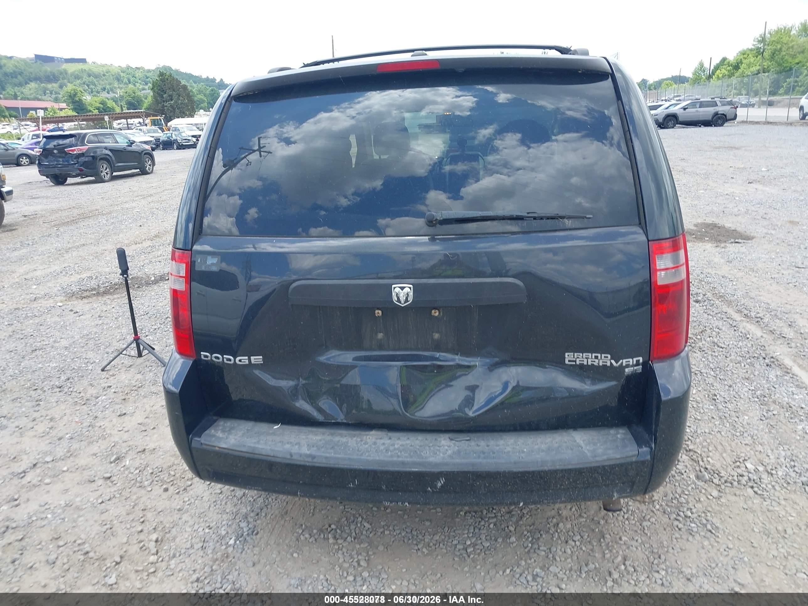 2010 Dodge Grand Caravan Hero Black vin: 2D4RN3D11AR447945