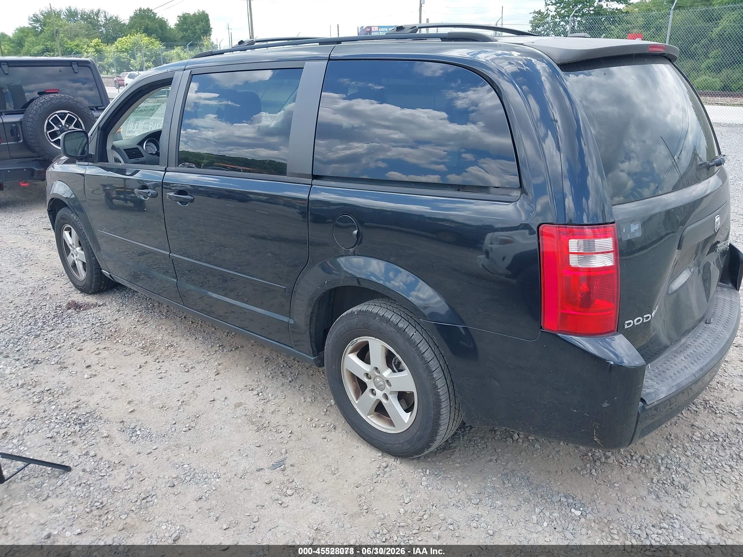 2010 Dodge Grand Caravan Hero Black vin: 2D4RN3D11AR447945