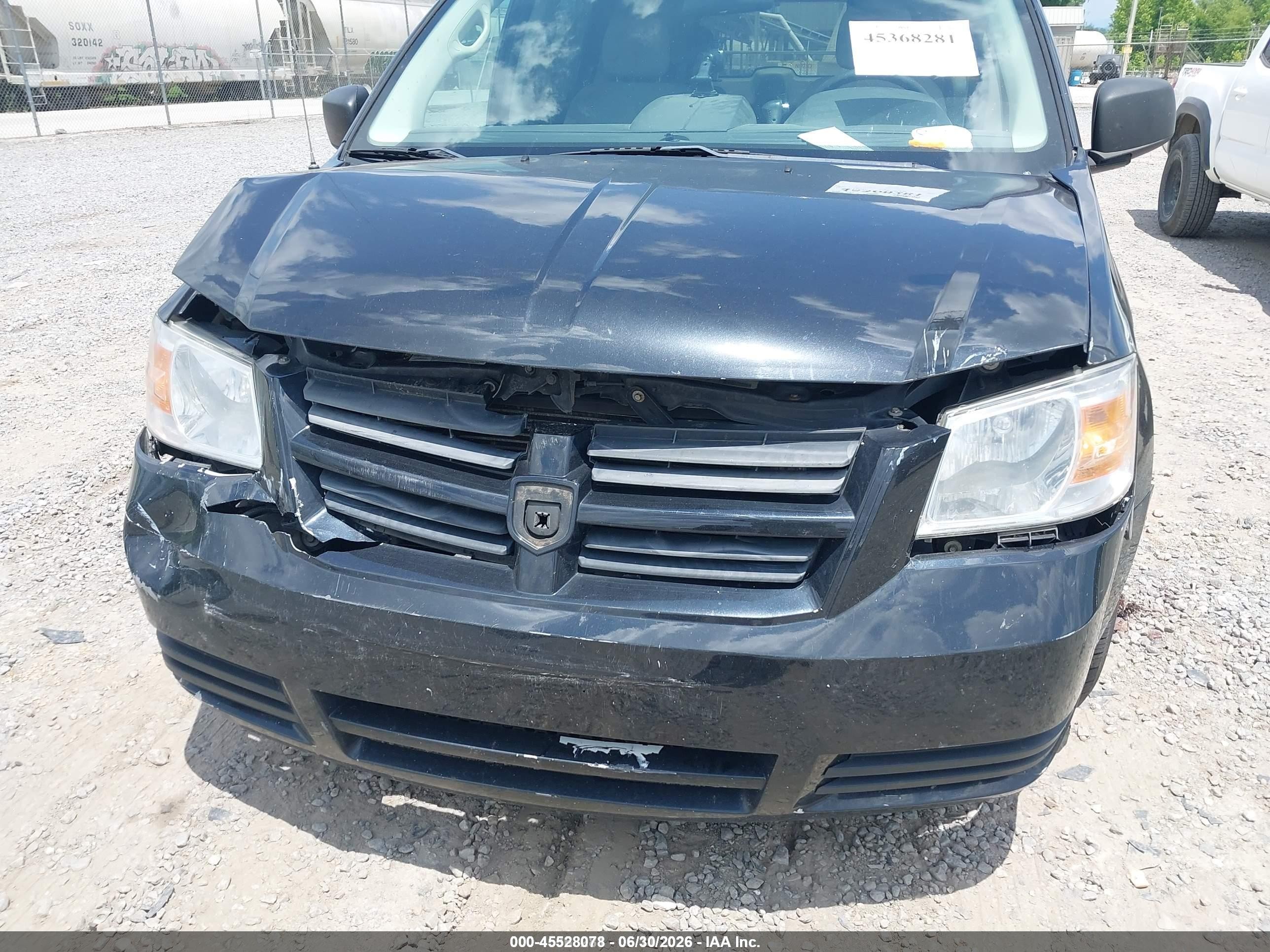 2010 Dodge Grand Caravan Hero Black vin: 2D4RN3D11AR447945