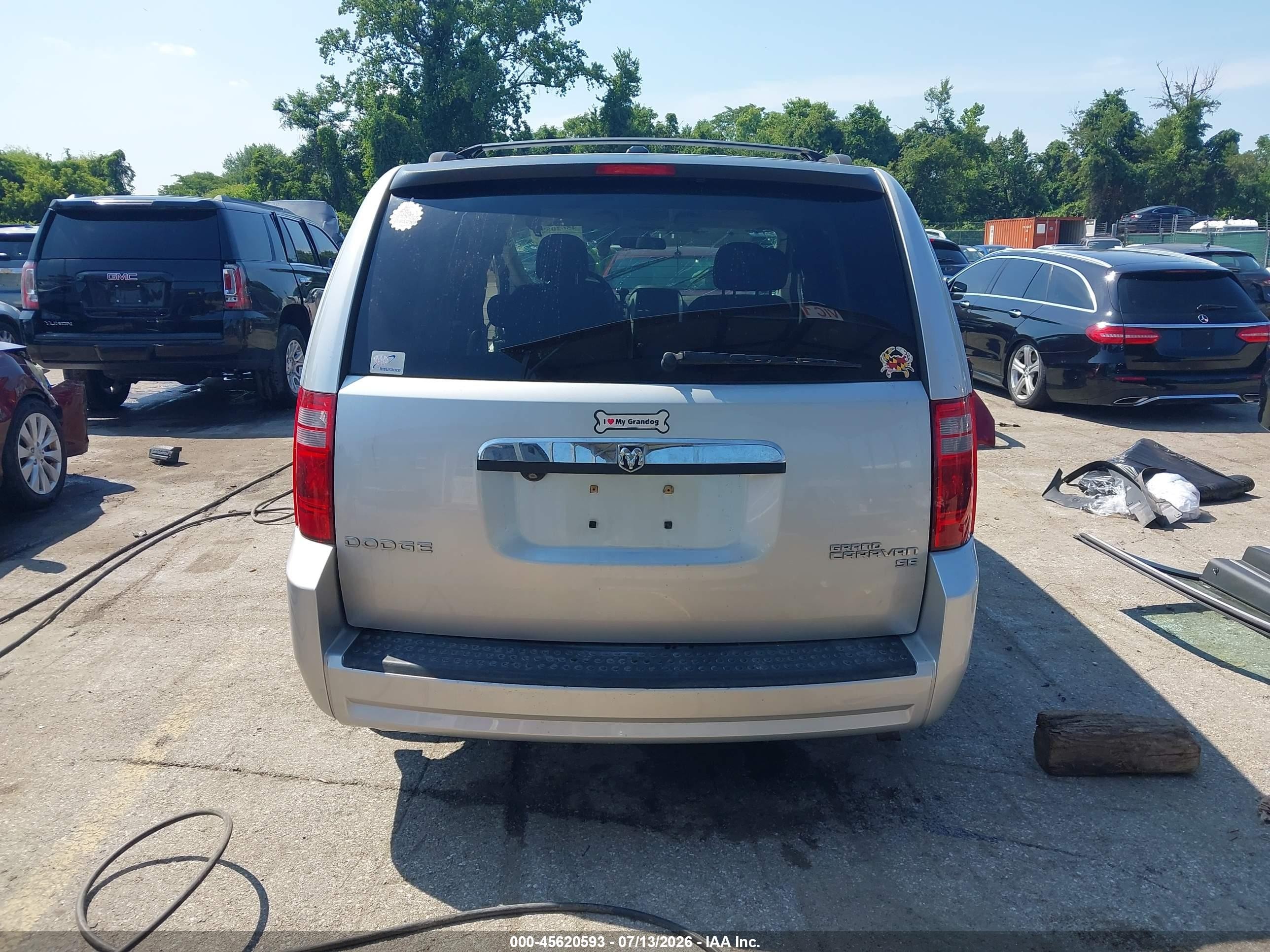 2010 Dodge Grand Caravan Hero Silver vin: 2D4RN3D12AR489105