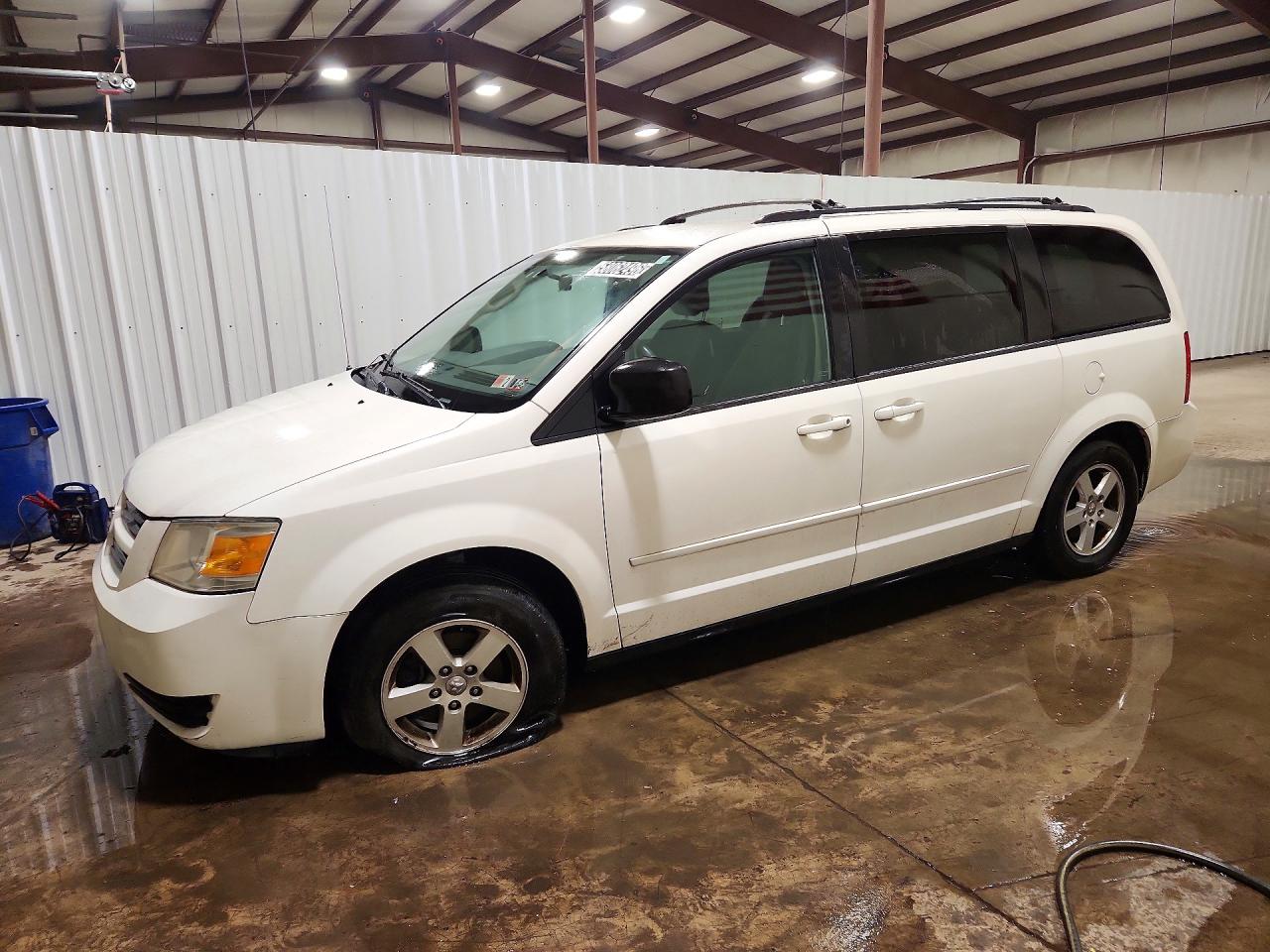 2010 Dodge Grand Caravan Hero White vin: 2D4RN3D13AR418821