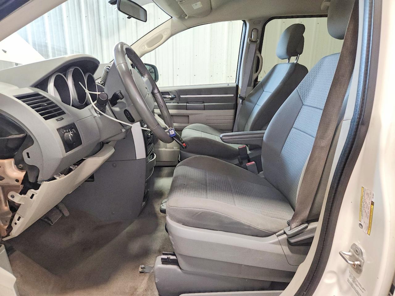 2010 Dodge Grand Caravan Hero White vin: 2D4RN3D13AR418821