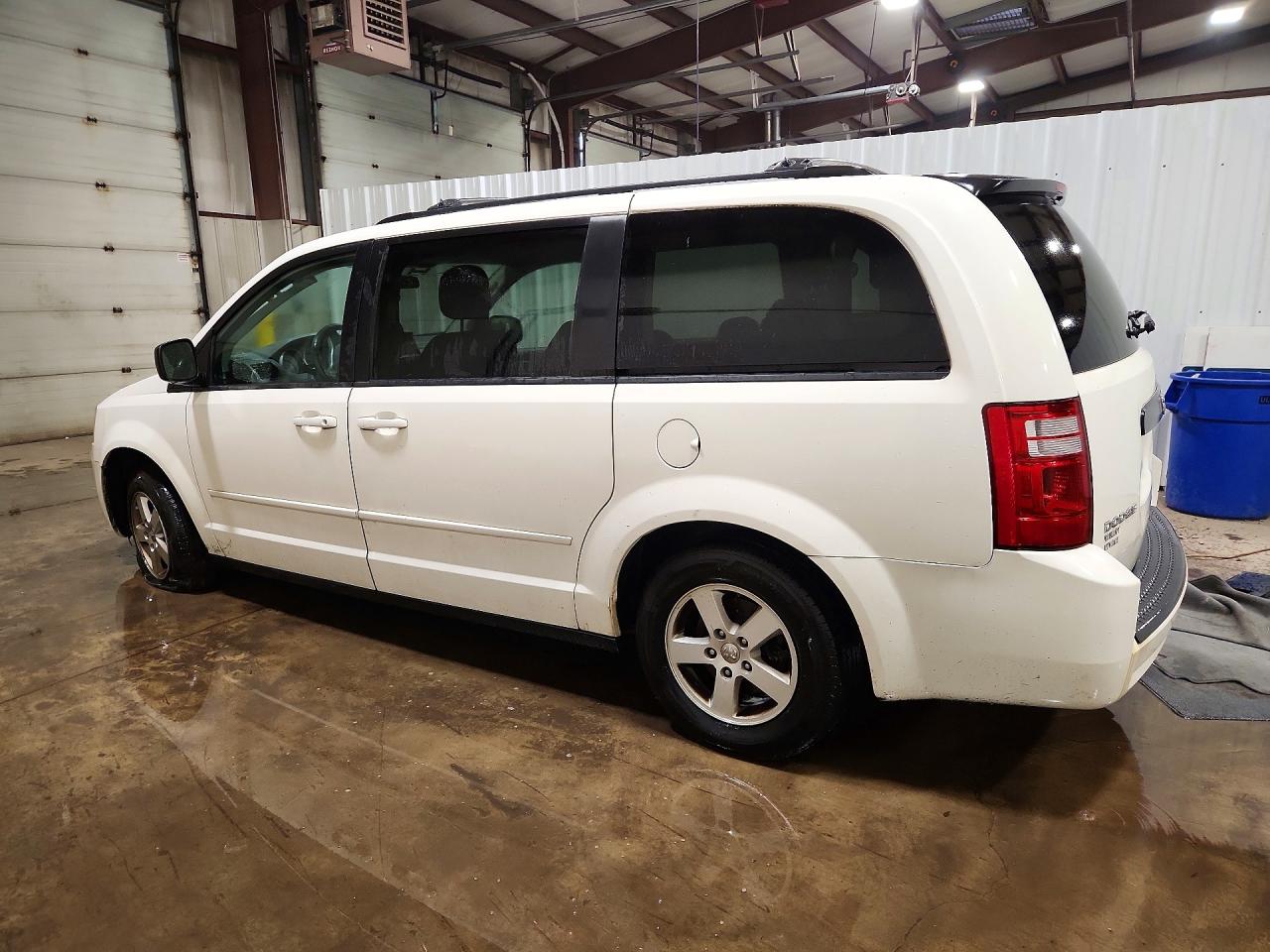 2010 Dodge Grand Caravan Hero White vin: 2D4RN3D13AR418821