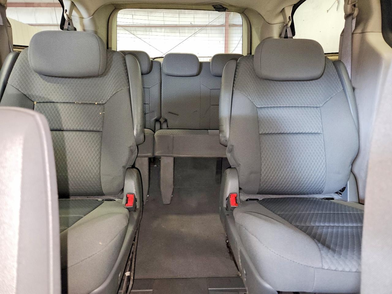 2010 Dodge Grand Caravan Hero White vin: 2D4RN3D13AR418821