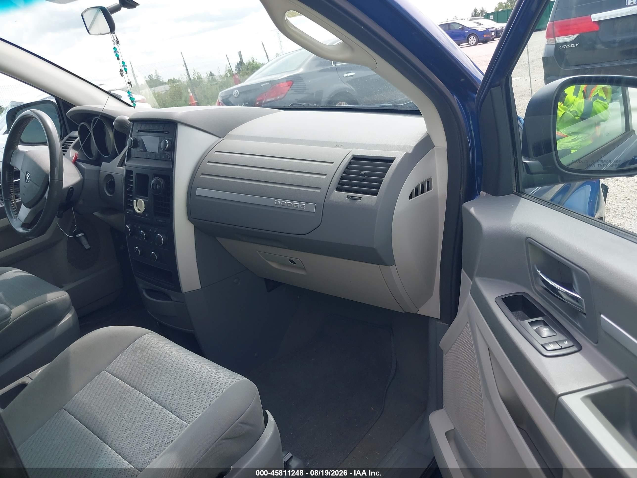 2010 Dodge Grand Caravan Hero Blue vin: 2D4RN3D15AR390150