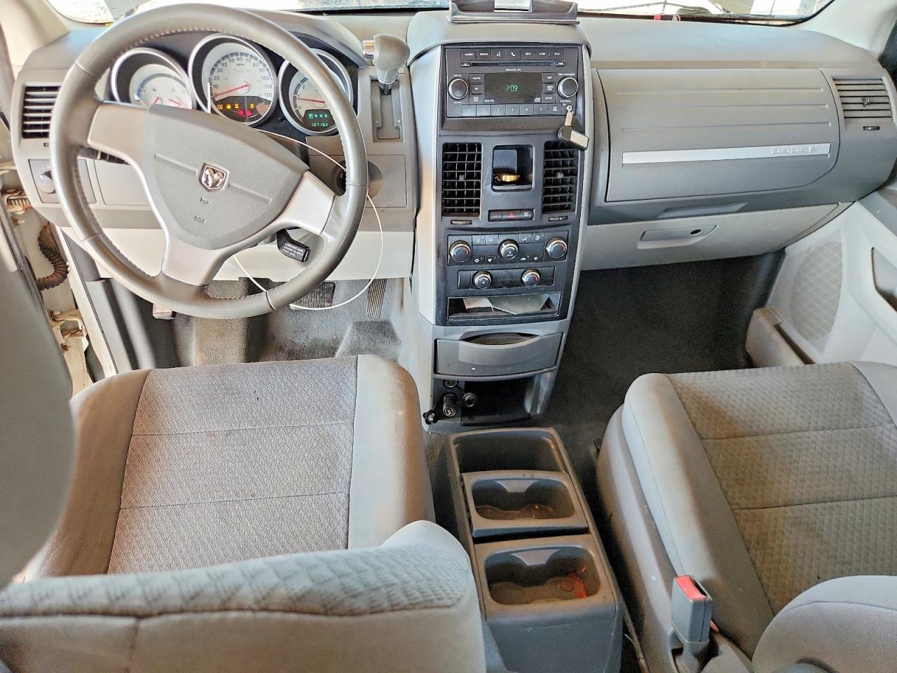2010 Dodge Grand Caravan Hero White vin: 2D4RN3D16AR417923
