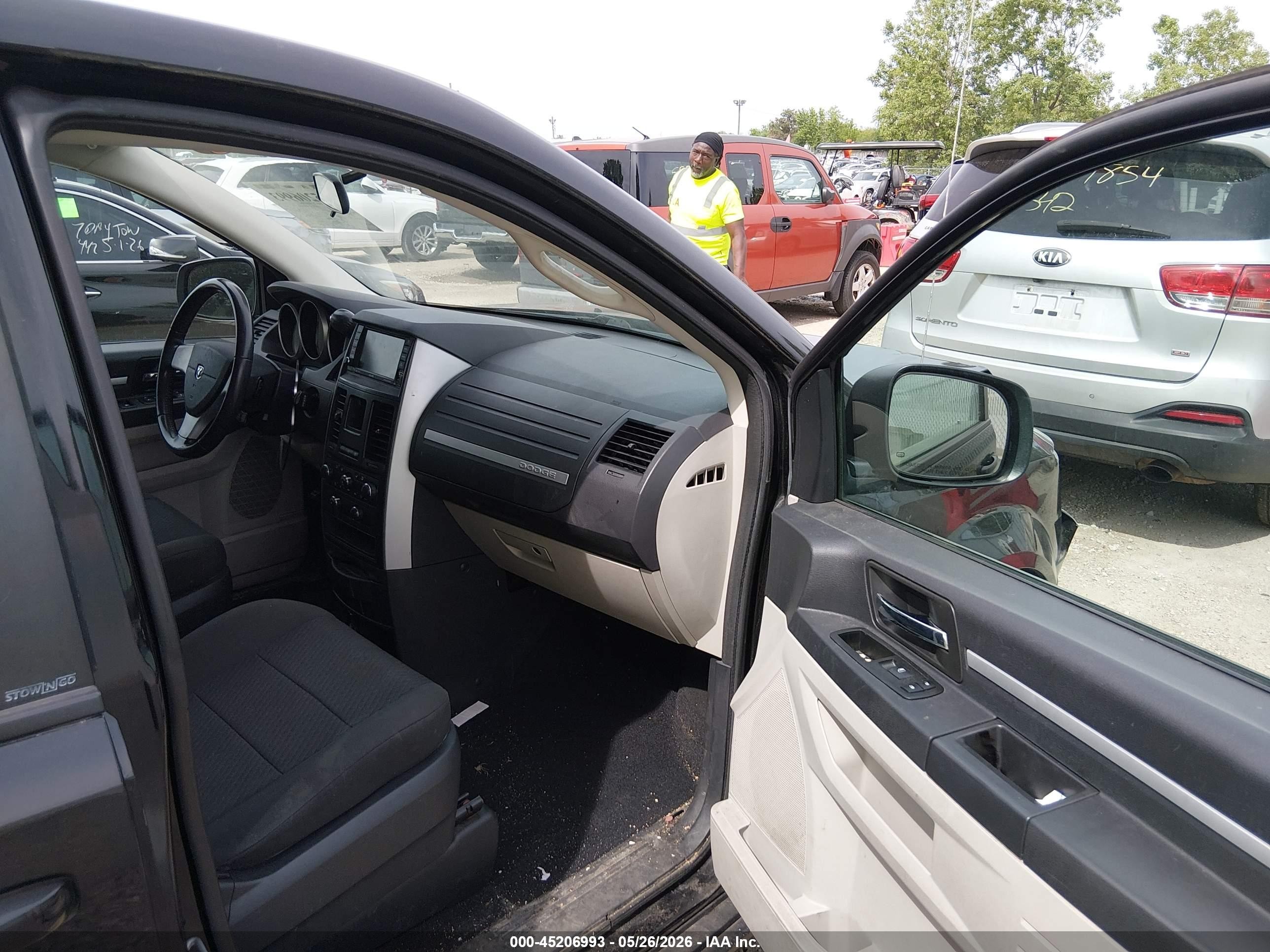 2010 Dodge Grand Caravan Hero Black vin: 2D4RN3D16AR447276