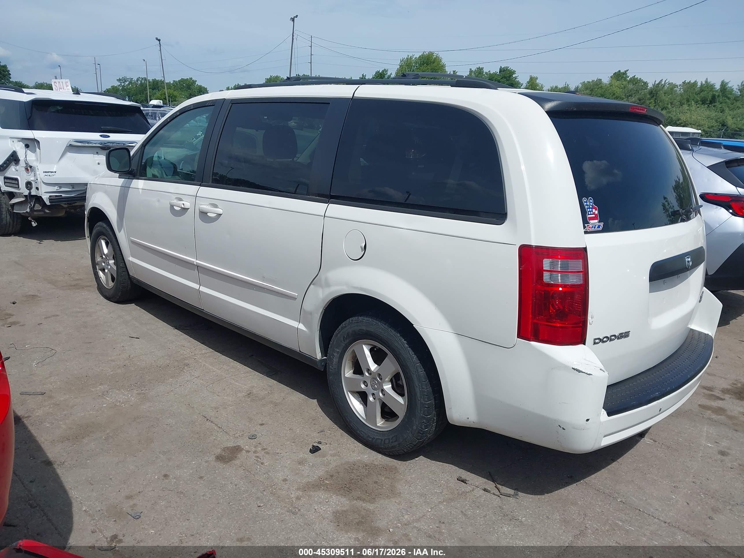 2010 Dodge Grand Caravan Hero White vin: 2D4RN3D18AR364142