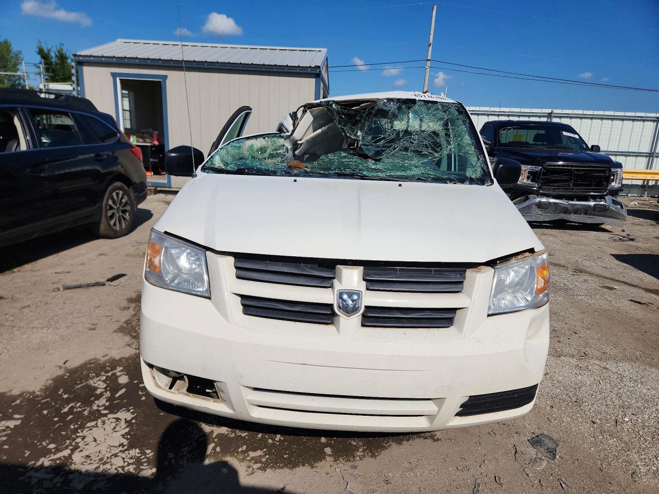 2010 Dodge Grand Caravan Hero White vin: 2D4RN3D19AR435848