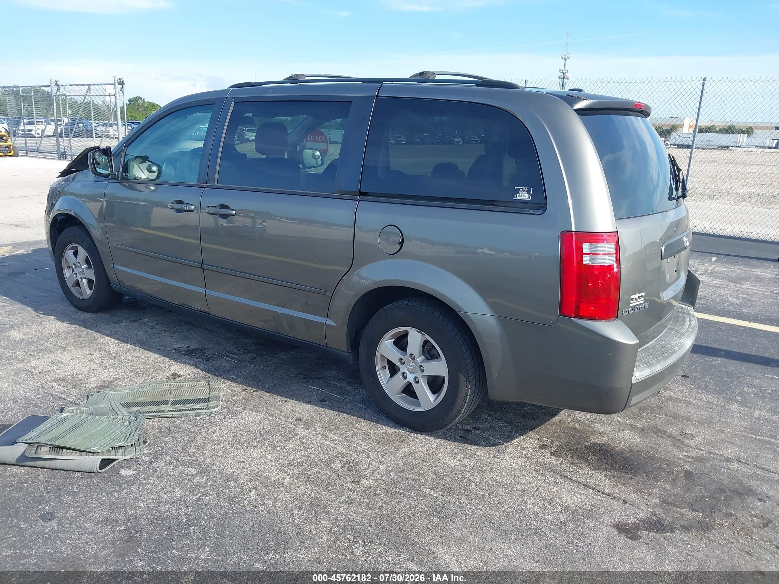 2010 Dodge Grand Caravan Hero Серый vin: 2D4RN3D1XAR389530