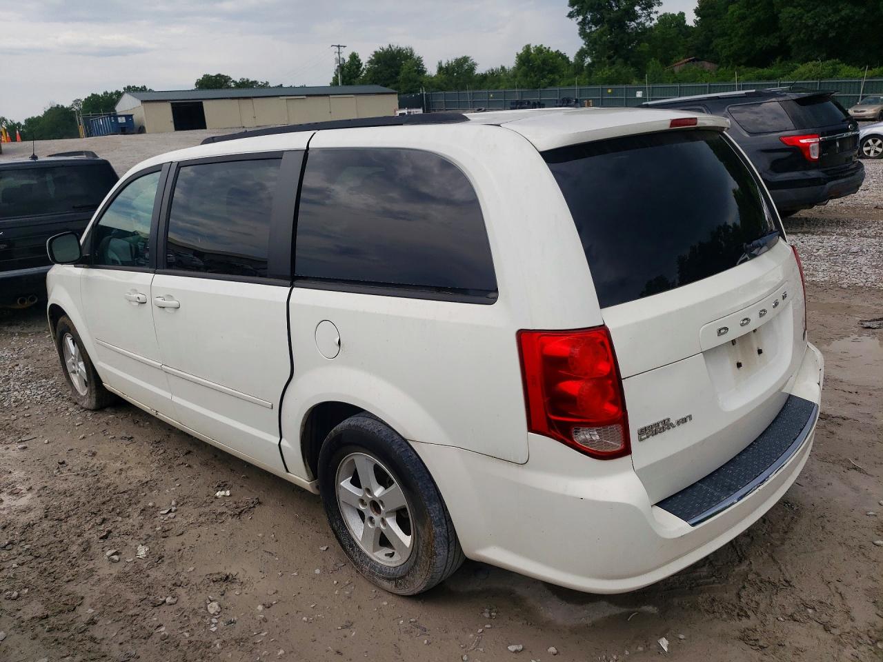 2011 Dodge Grand Caravan Express White vin: 2D4RN3DG0BR637581