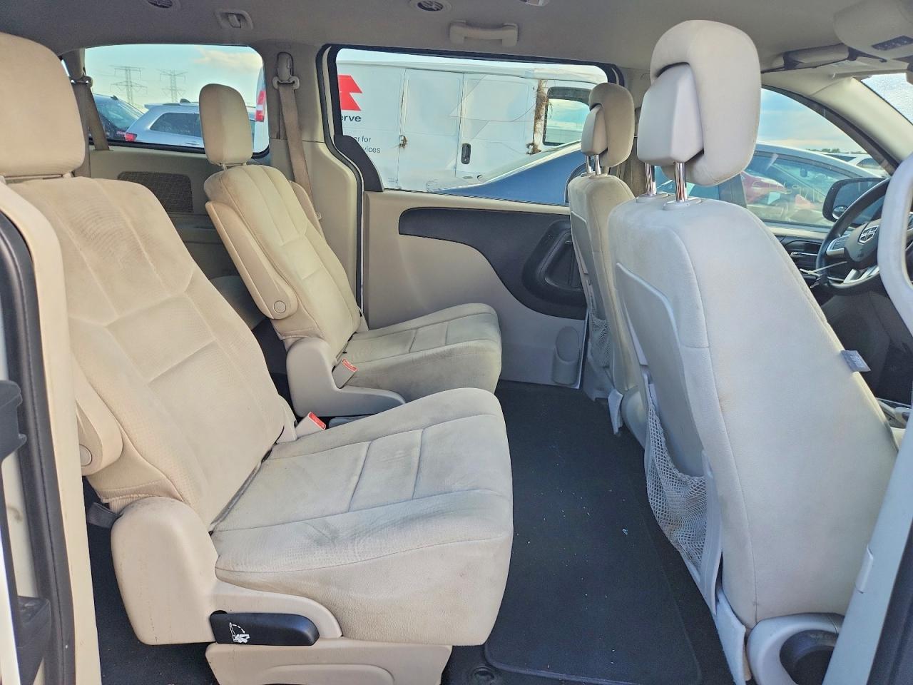 2011 Dodge Grand Caravan Mainstreet White vin: 2D4RN3DG2BR754837
