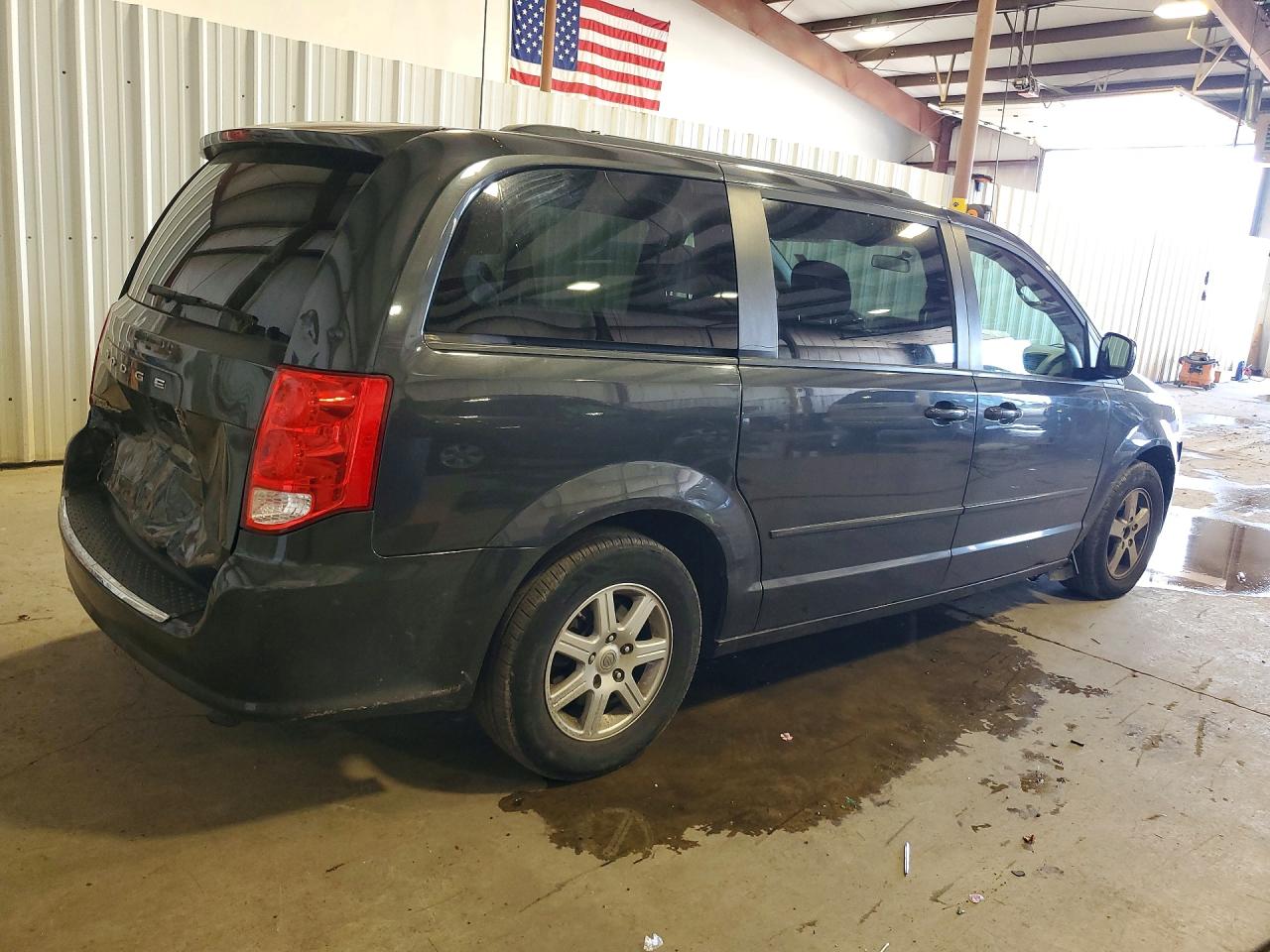 2011 Dodge Grand Caravan Mainstreet Gray vin: 2D4RN3DG3BR796059