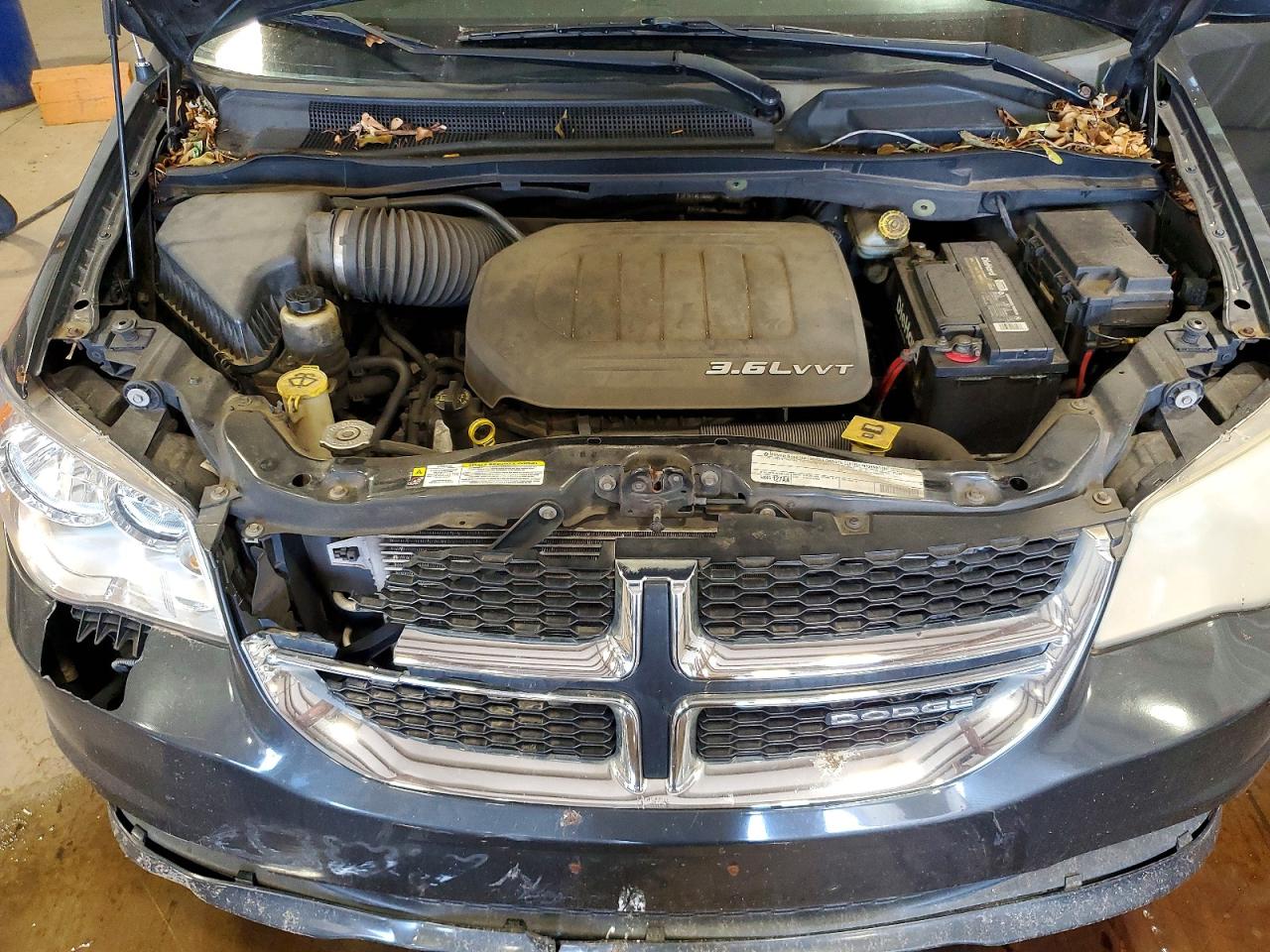 2011 Dodge Grand Caravan Mainstreet Gray vin: 2D4RN3DG3BR796059