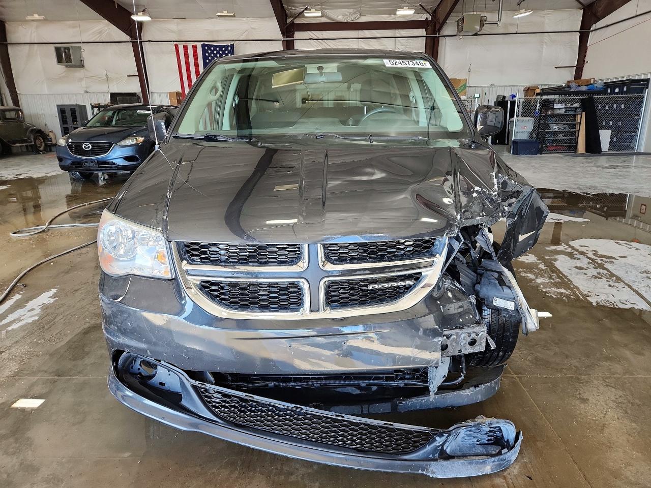 2011 Dodge Grand Caravan Mainstreet Gray vin: 2D4RN3DG4BR626776