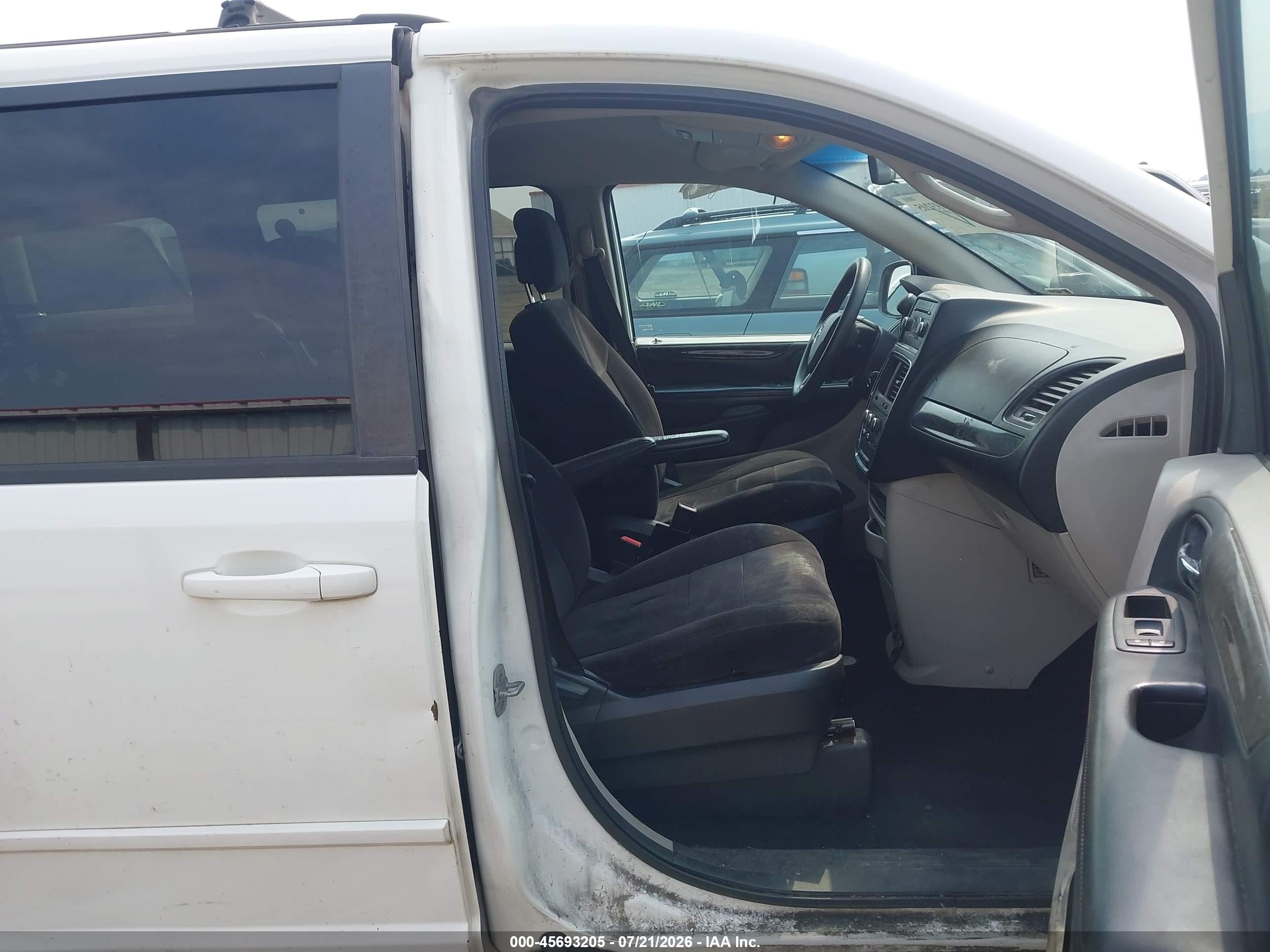 2011 Dodge Grand Caravan Mainstreet White vin: 2D4RN3DG4BR639589