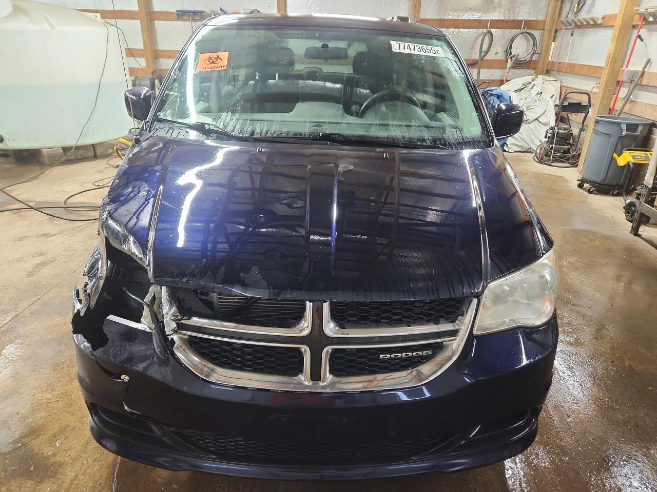 2011 Dodge Grand Caravan Mainstreet Blue vin: 2D4RN3DG4BR700763