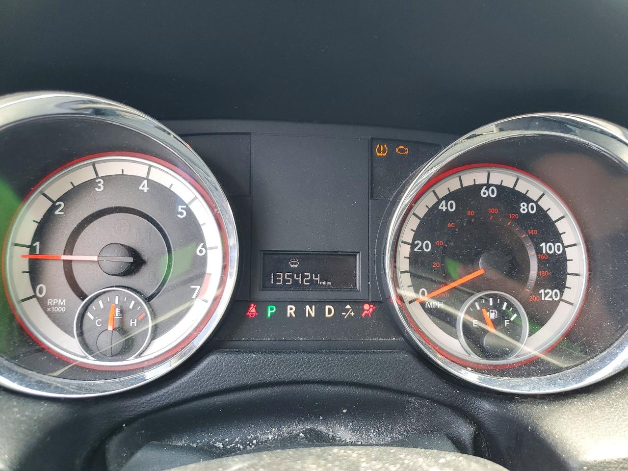 2011 Dodge Grand Caravan Mainstreet Silver vin: 2D4RN3DG4BR730961